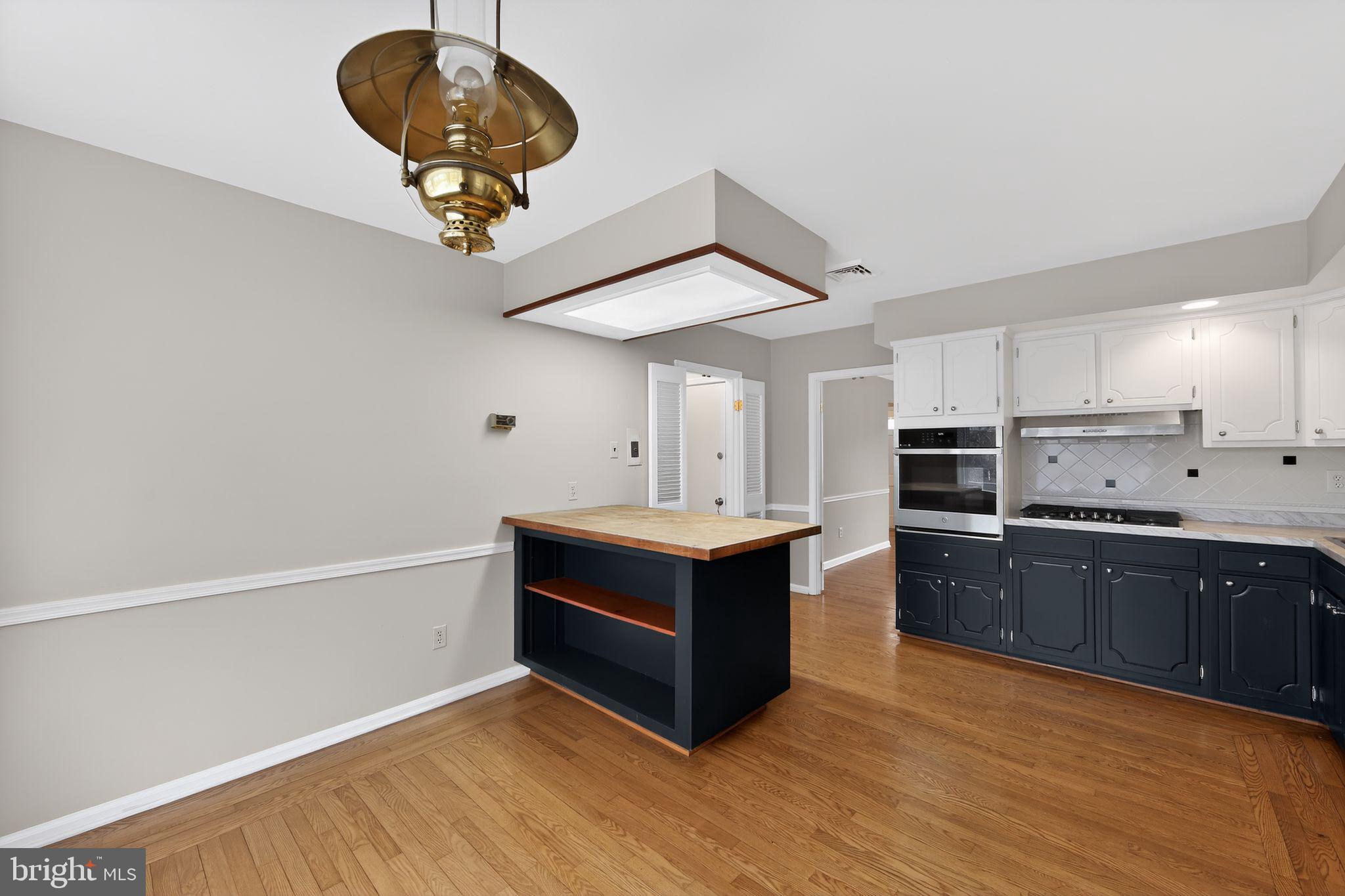 CHESTER VALLEY KNO - Residential