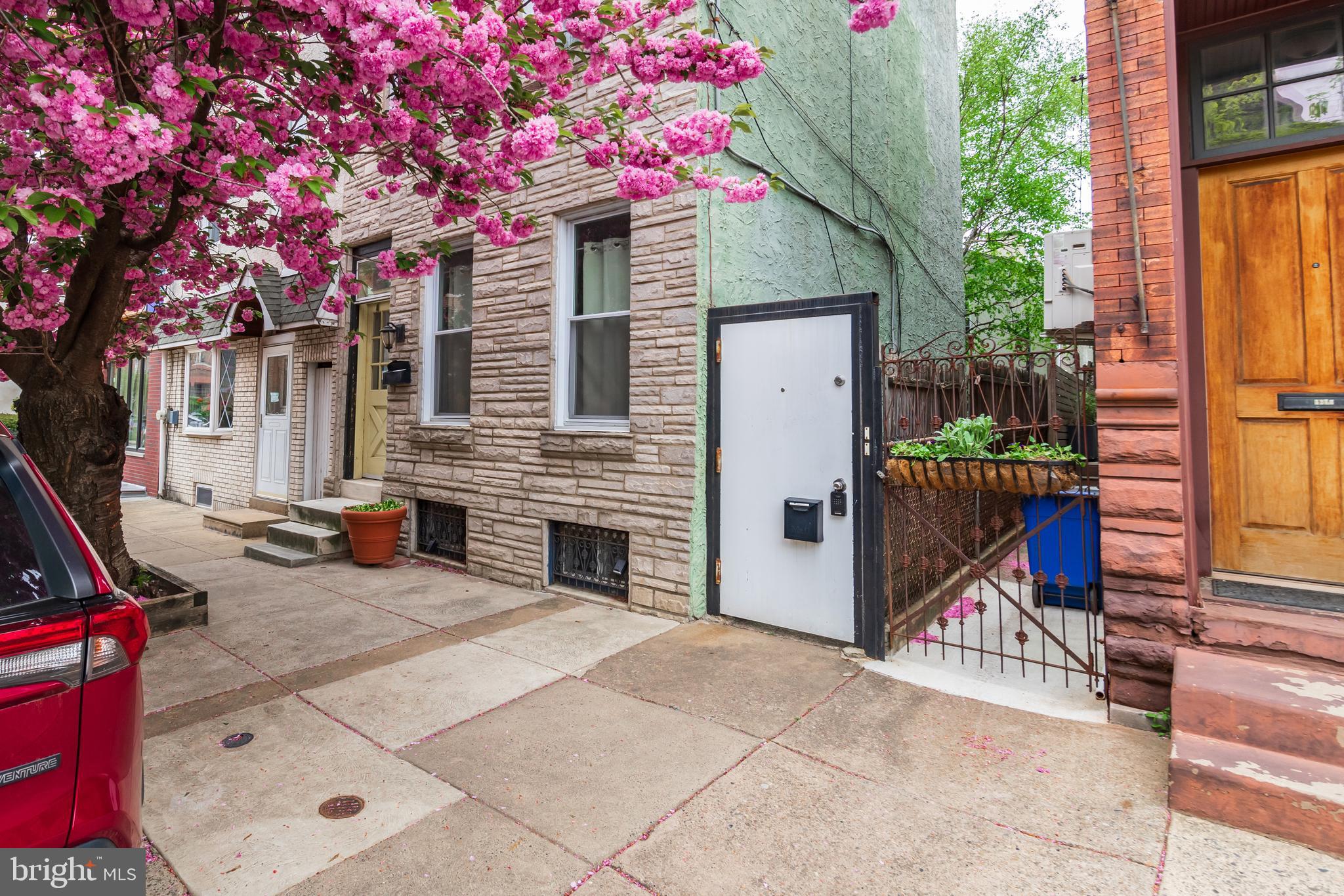 FISHTOWN - Residential Lease