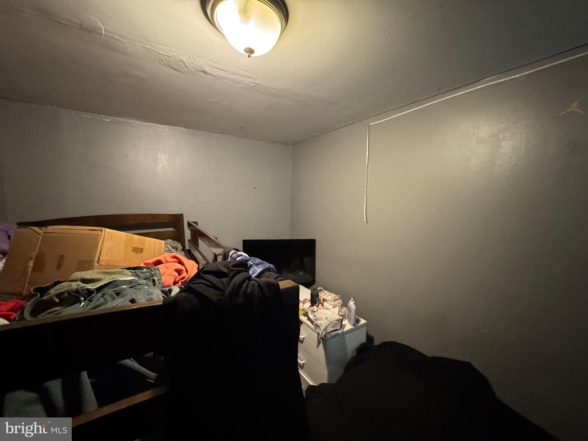 PHILADELPHIA (SOUTHWEST) - Residential