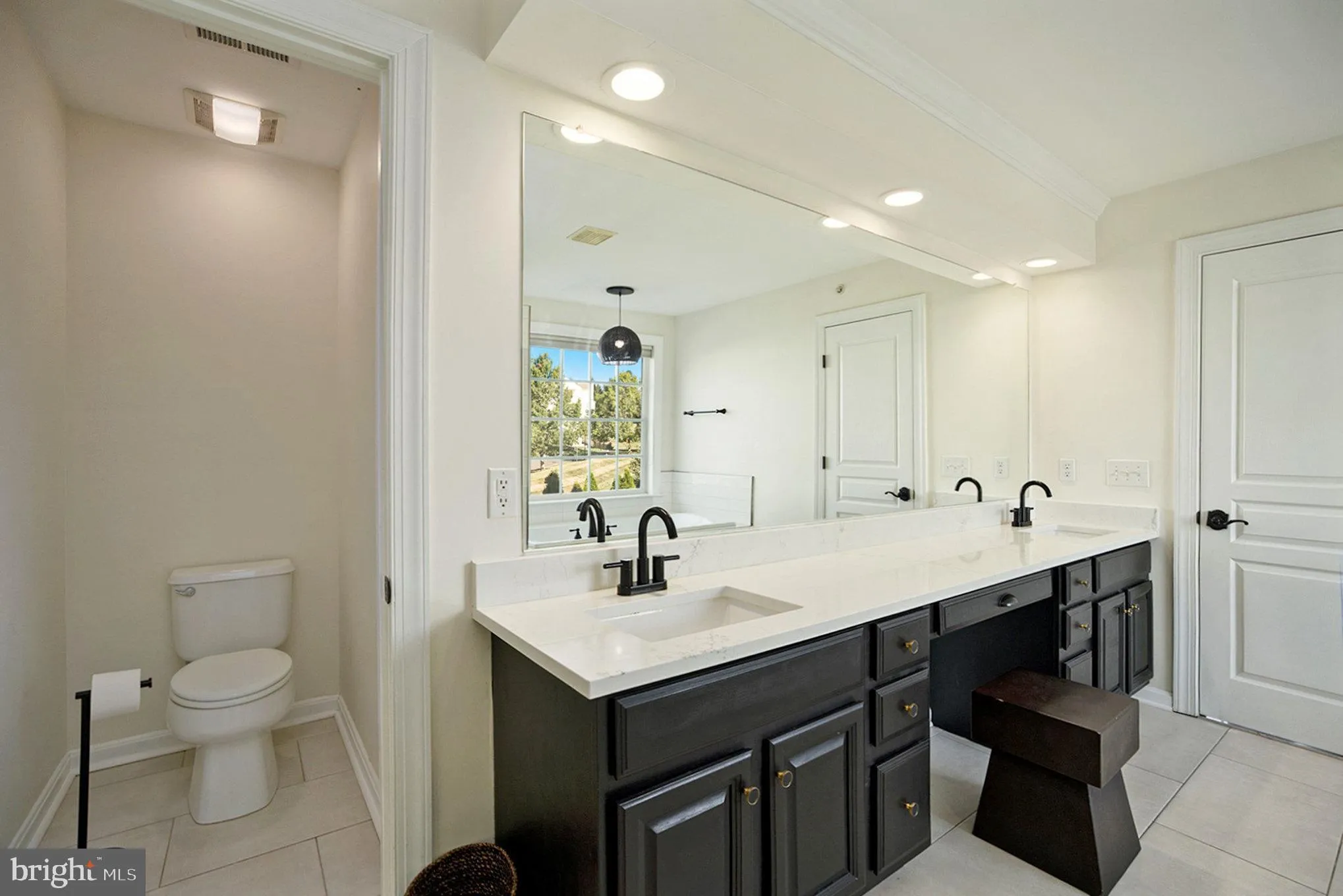 Furlong, Pennsylvania 18925, United States, 4 Bedrooms Bedrooms, ,3 BathroomsBathrooms,Residential,Coming Soon,224427