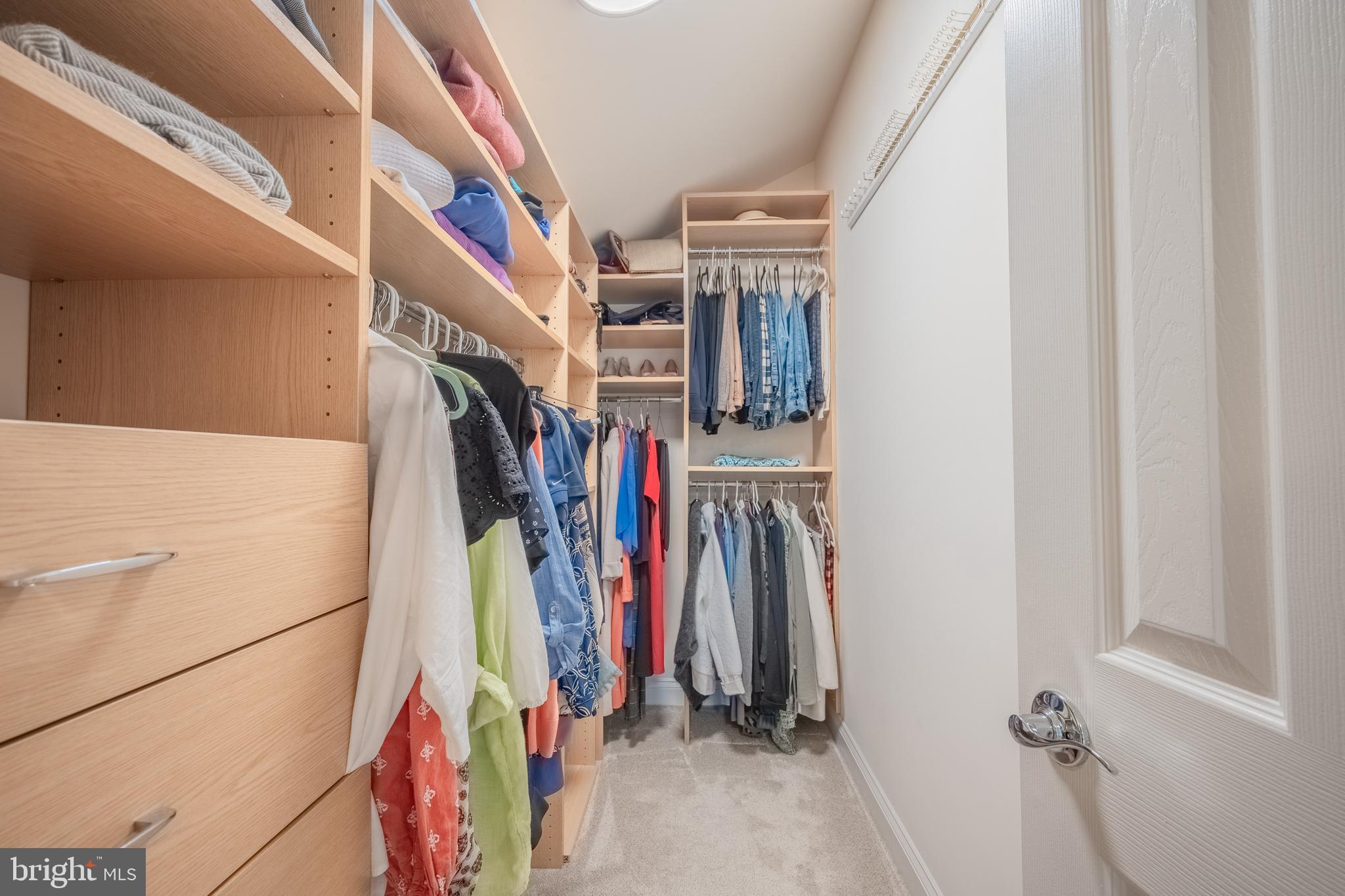 VIRGINIA RUN - Residential