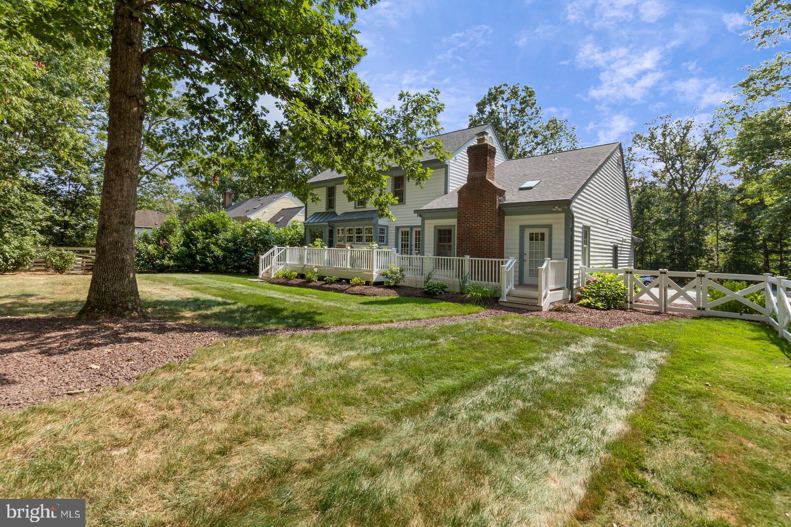 SPRING LAKE WOODS - Residential