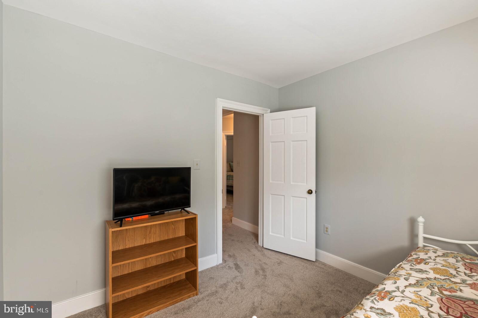 SPRING LAKE WOODS - Residential