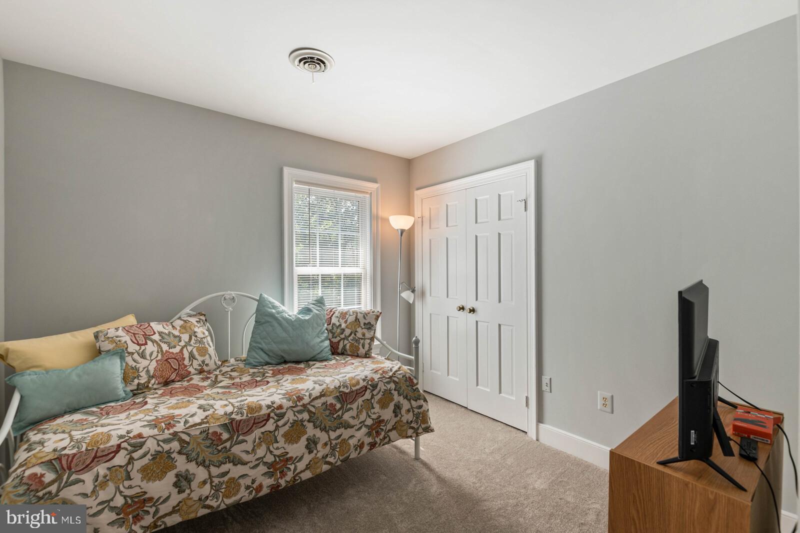 SPRING LAKE WOODS - Residential