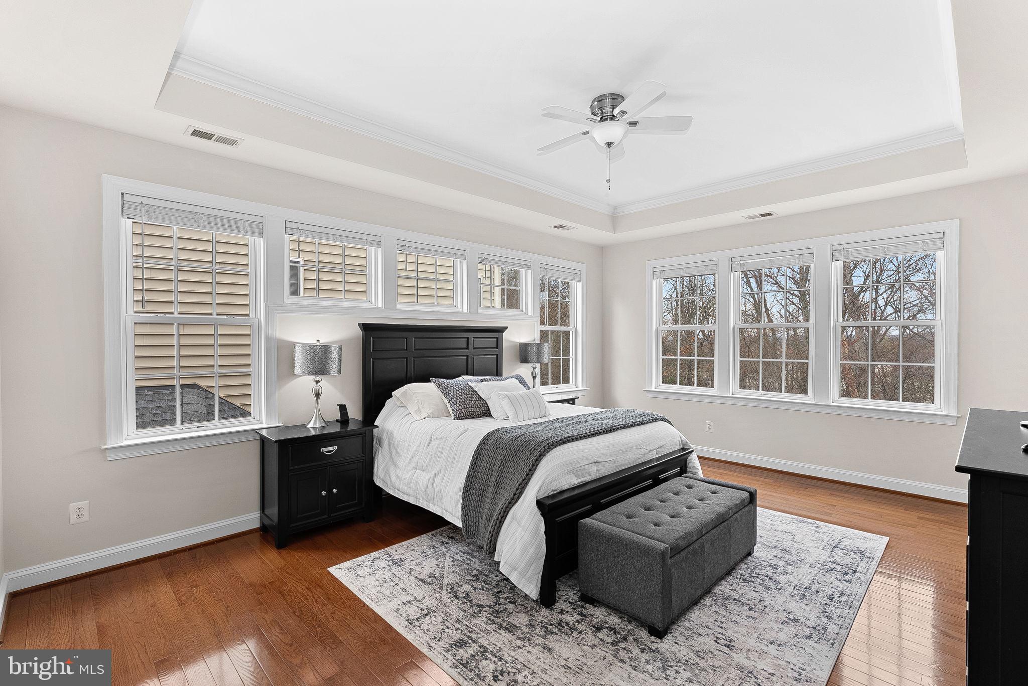 LANSDOWNE ON THE POTOMAC - Residential