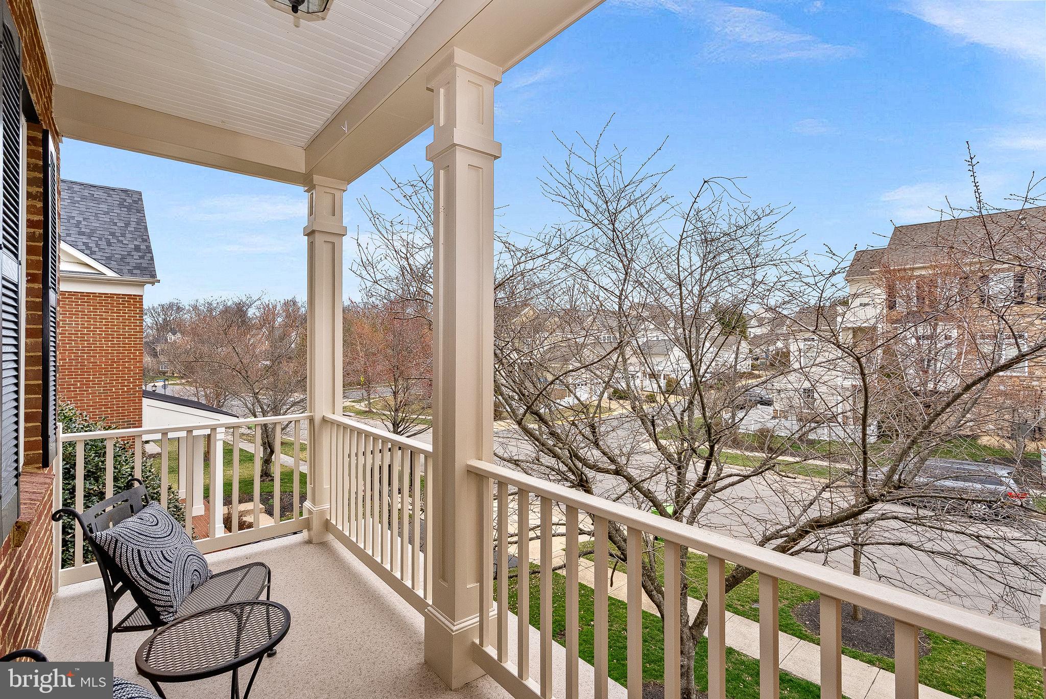 LANSDOWNE ON THE POTOMAC - Residential