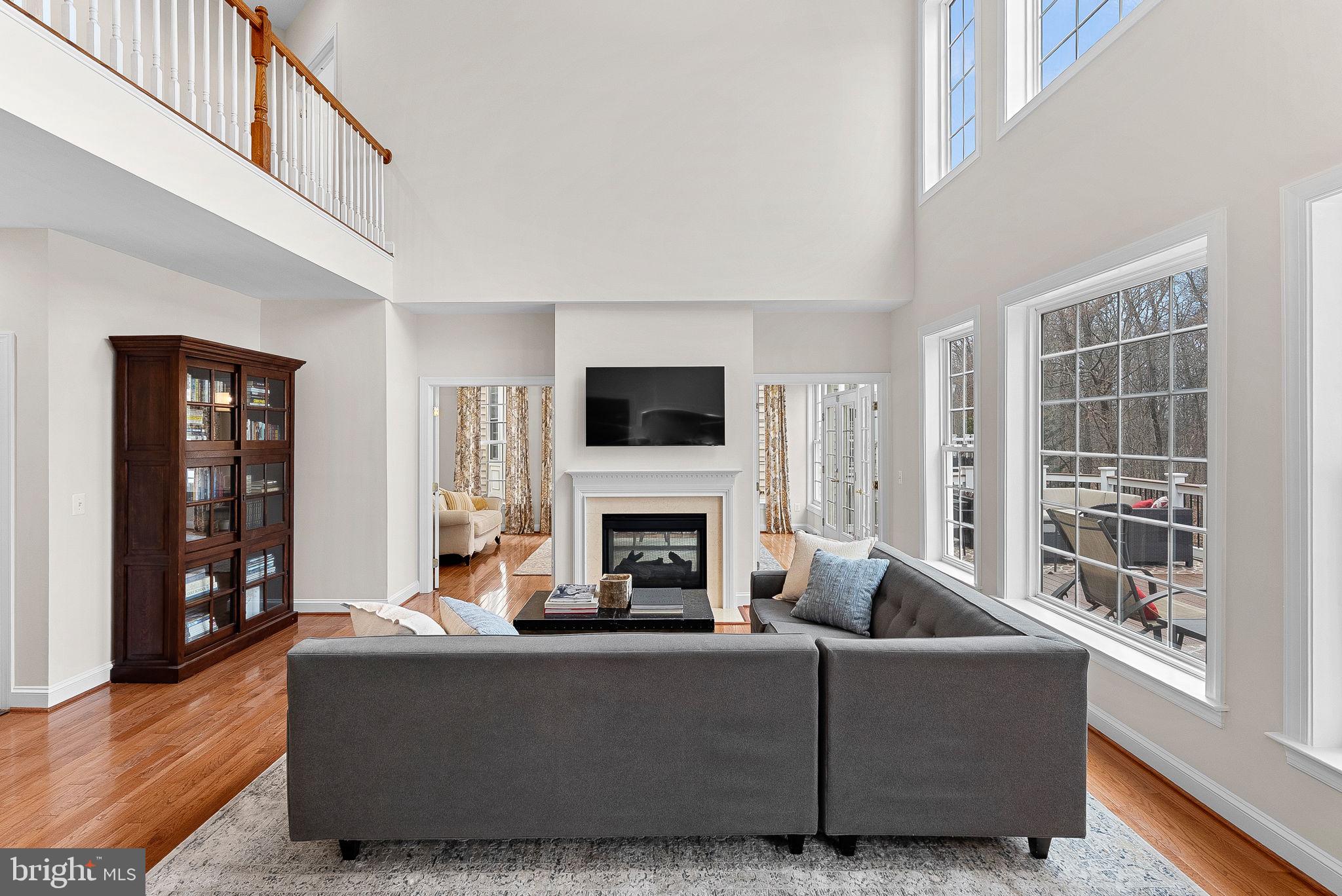 LANSDOWNE ON THE POTOMAC - Residential