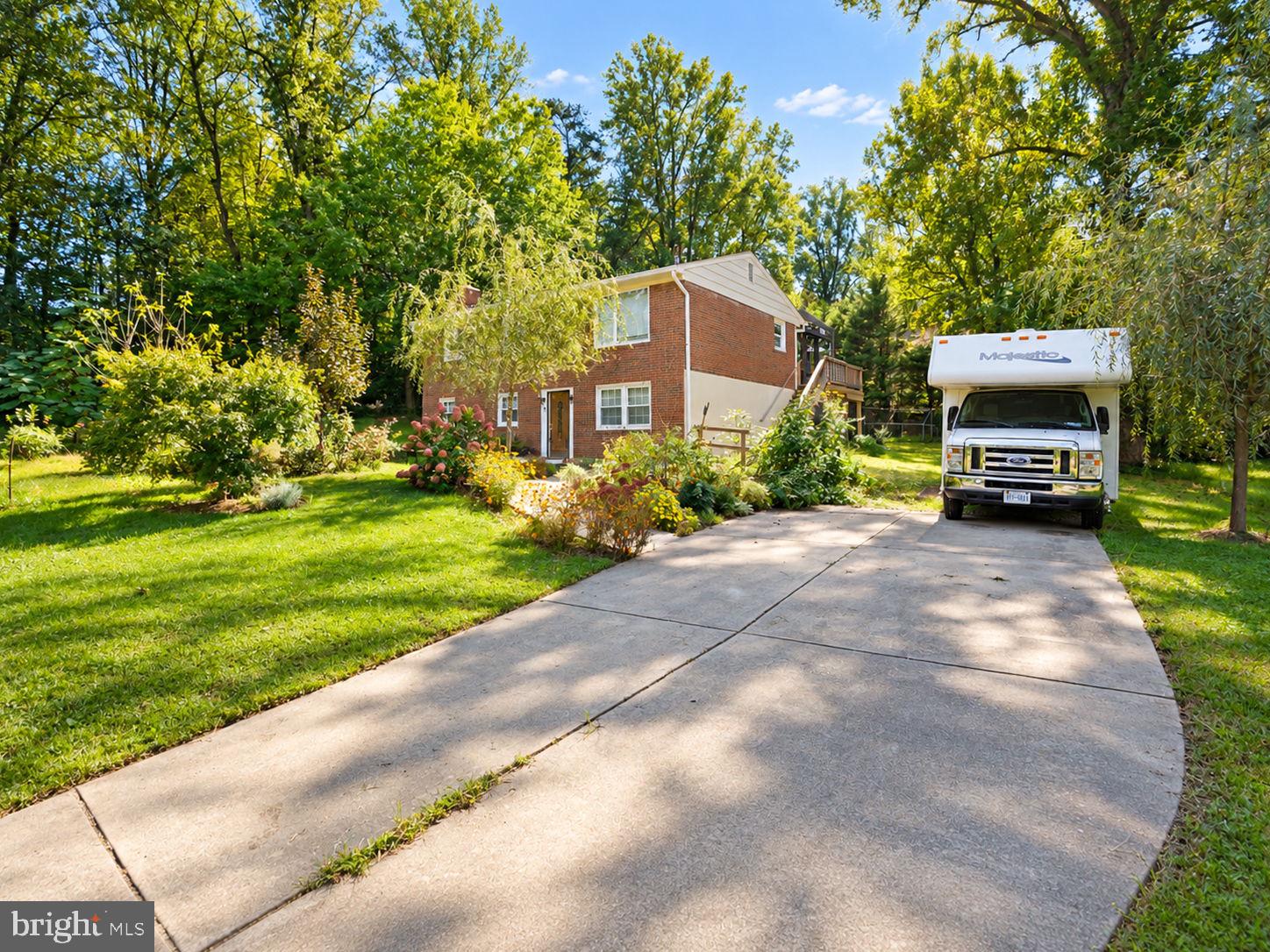 7045 YATES FORD ROAD