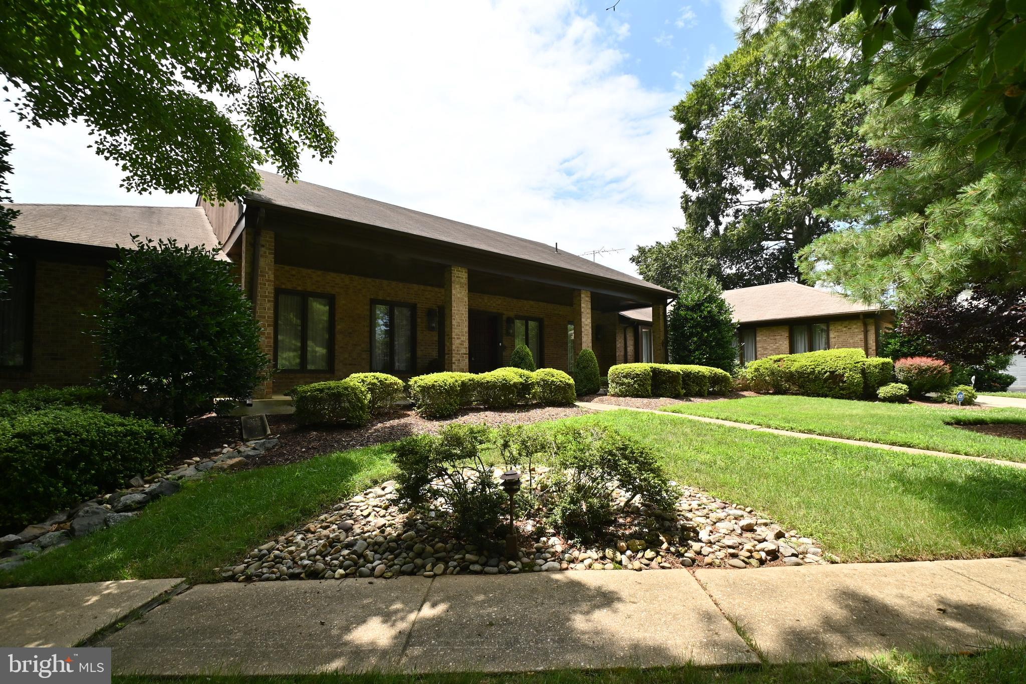 TANTALLON ON THE POTOMAC - Residential