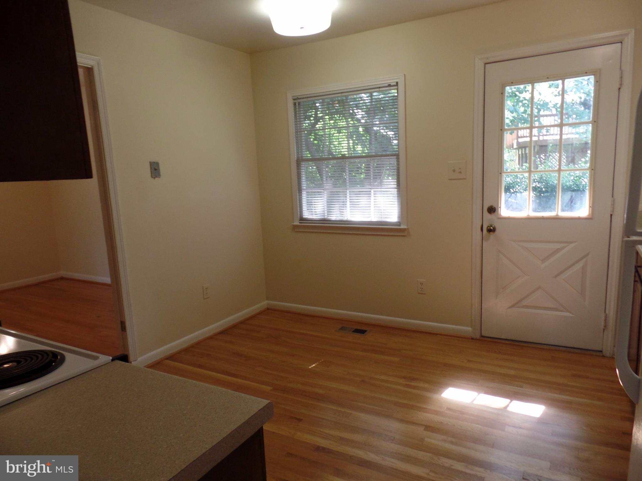 LEELAND PARK - Residential Lease