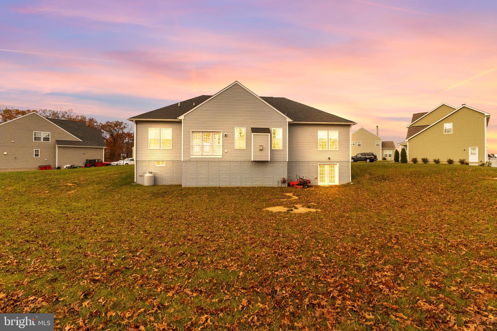 RIDGES OF TUSCARORA - Residential