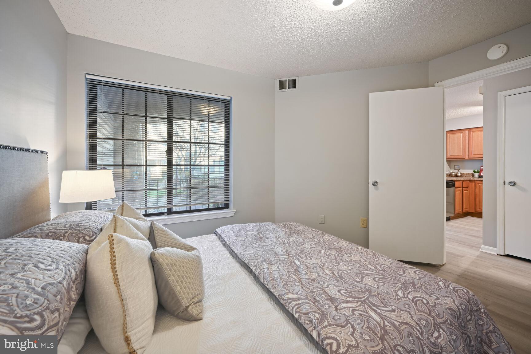 THE TIERS OF LAUREL LAKE - Residential