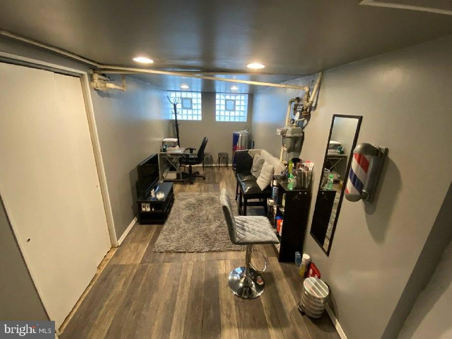 MAYFAIR - Residential