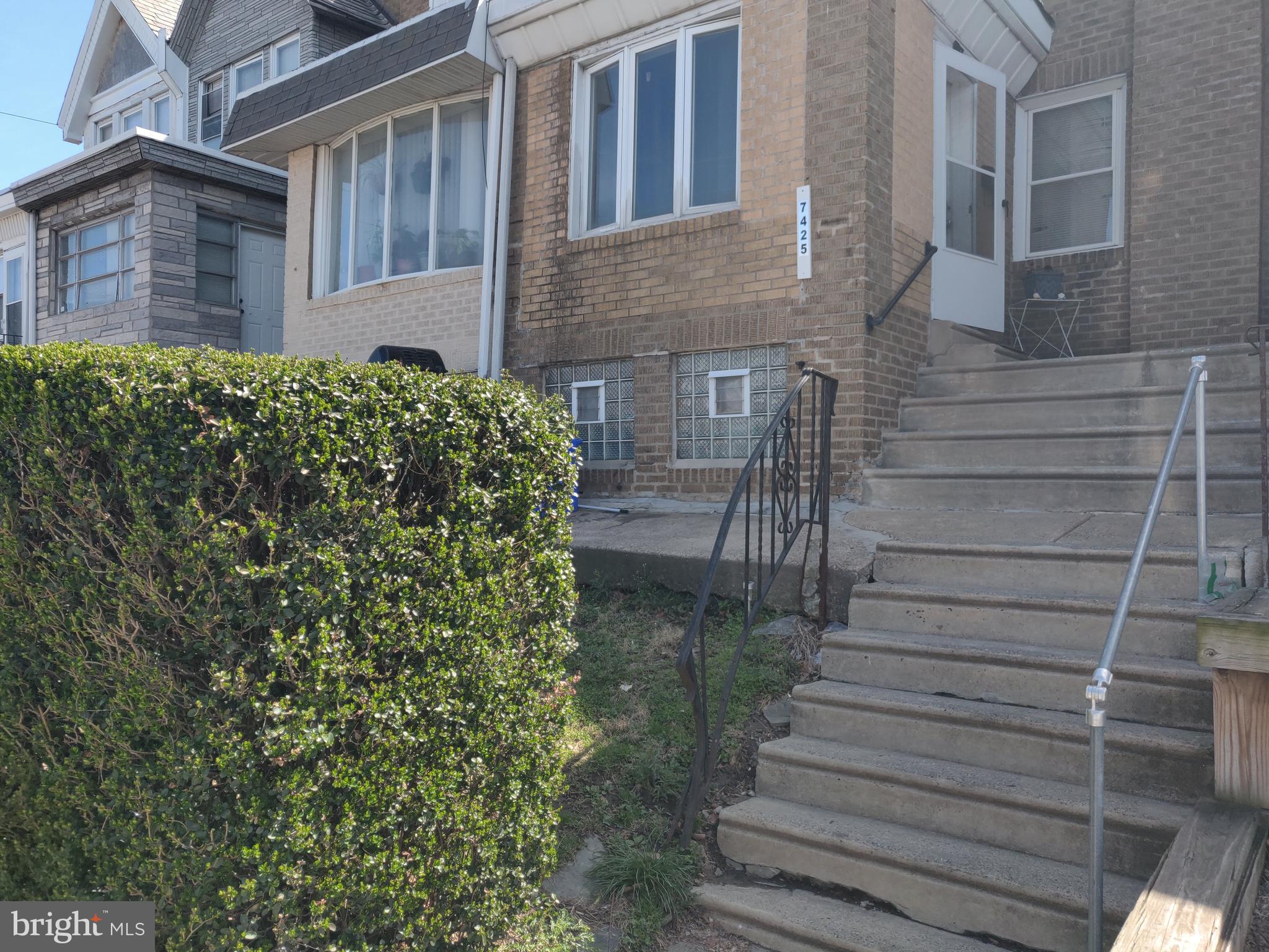 MAYFAIR - Residential