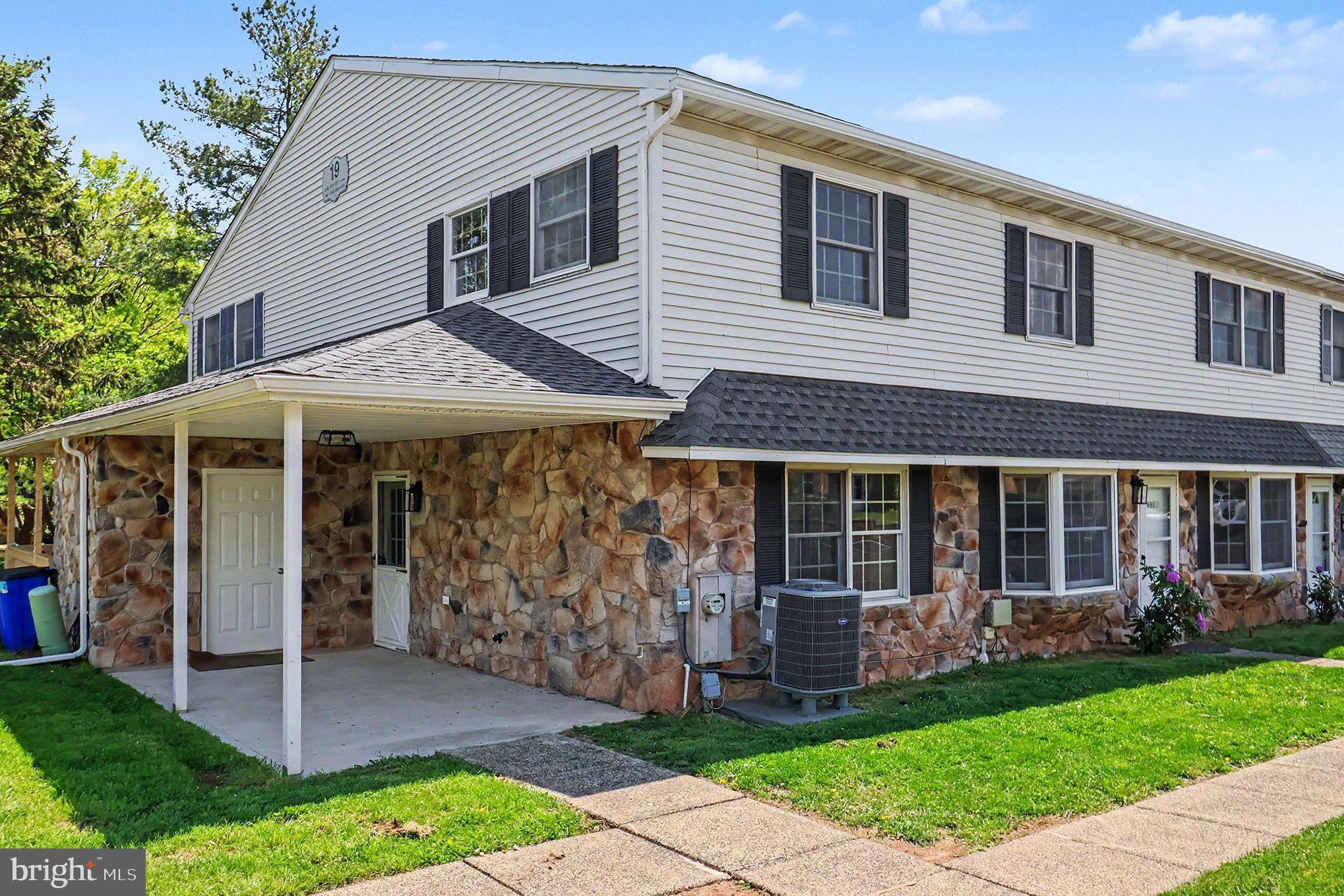 WHITPAIN HILLS - Residential