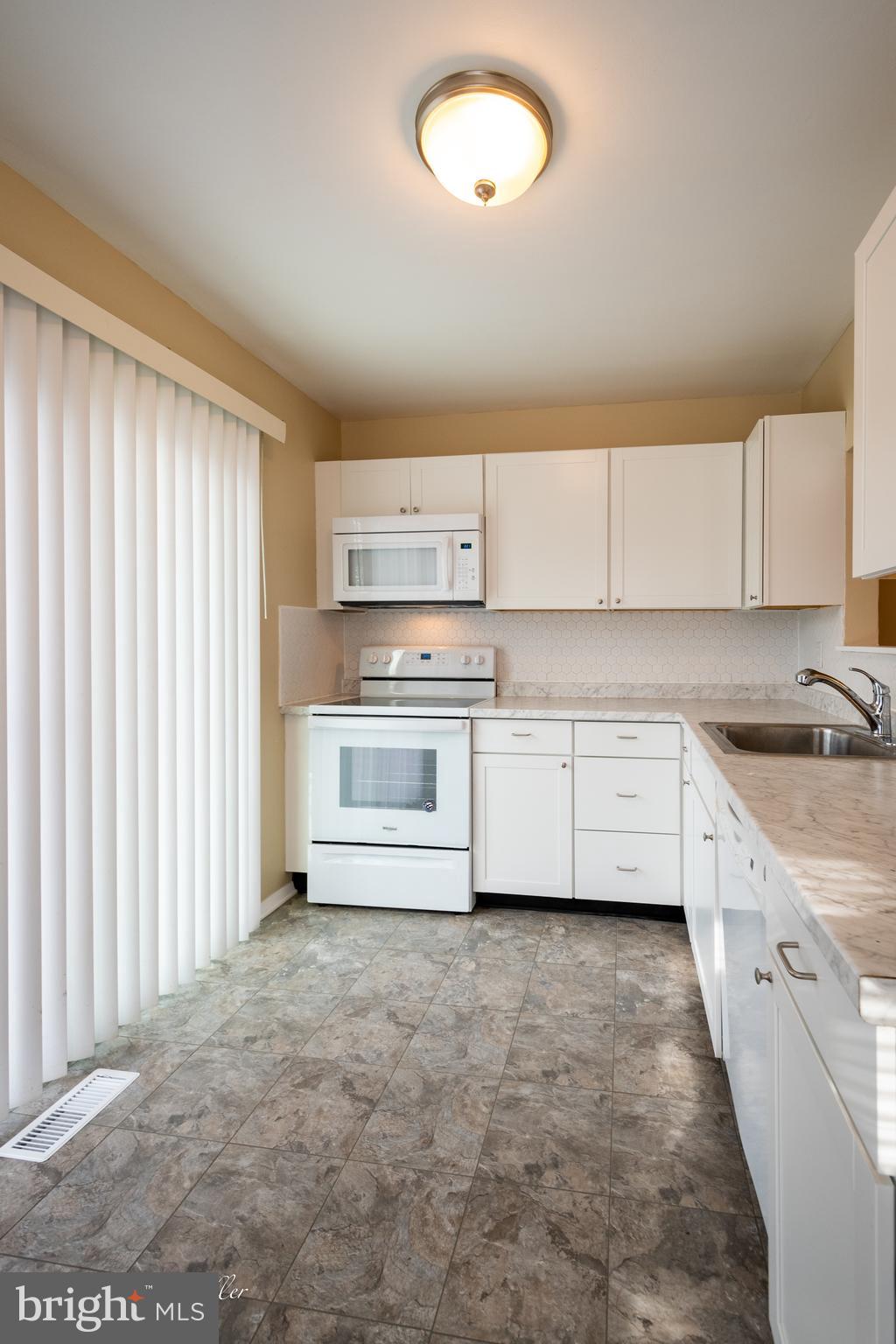 BELMONT SOUTH - Residential