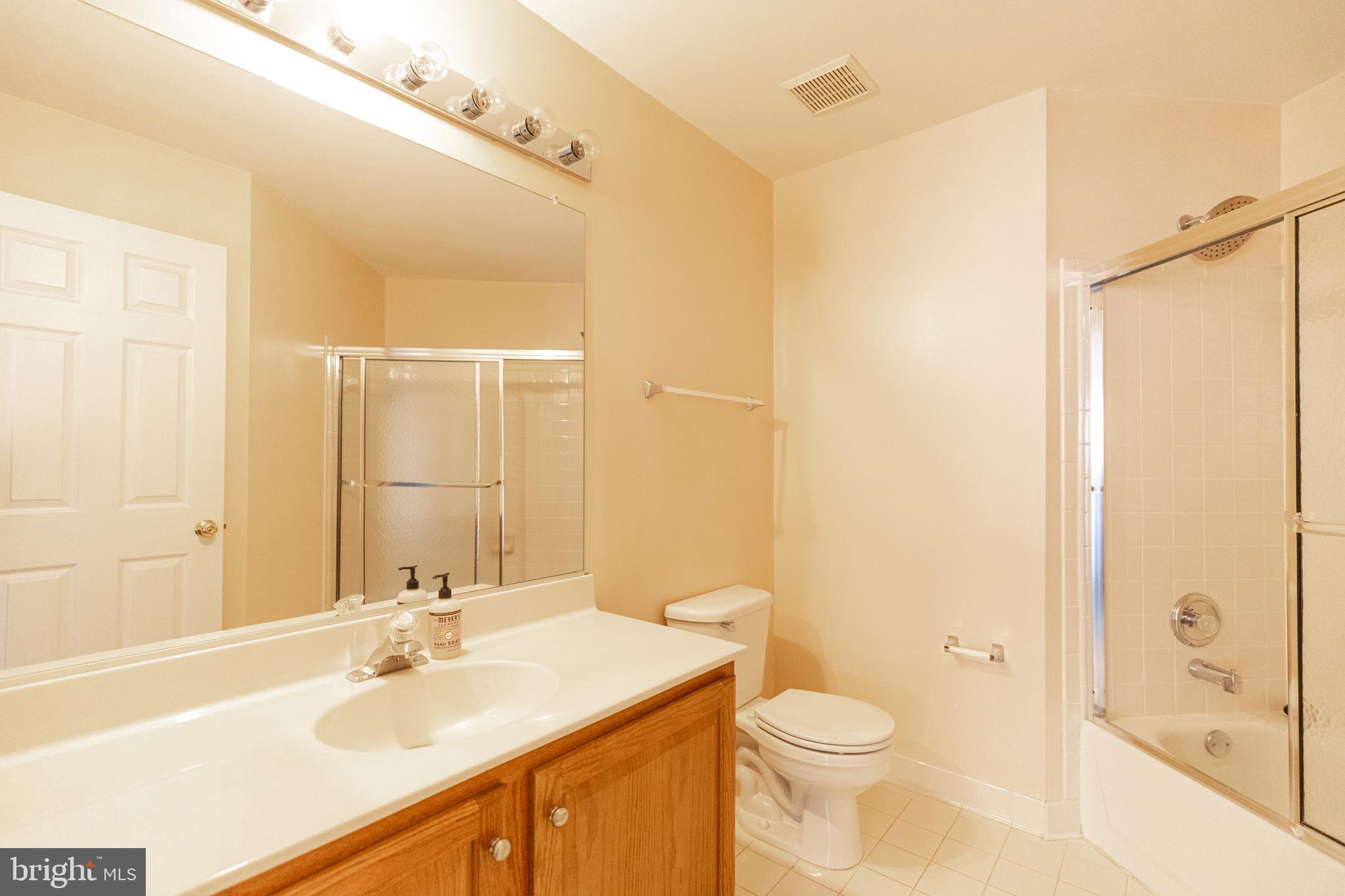 SUMNER LAKE - Residential Lease