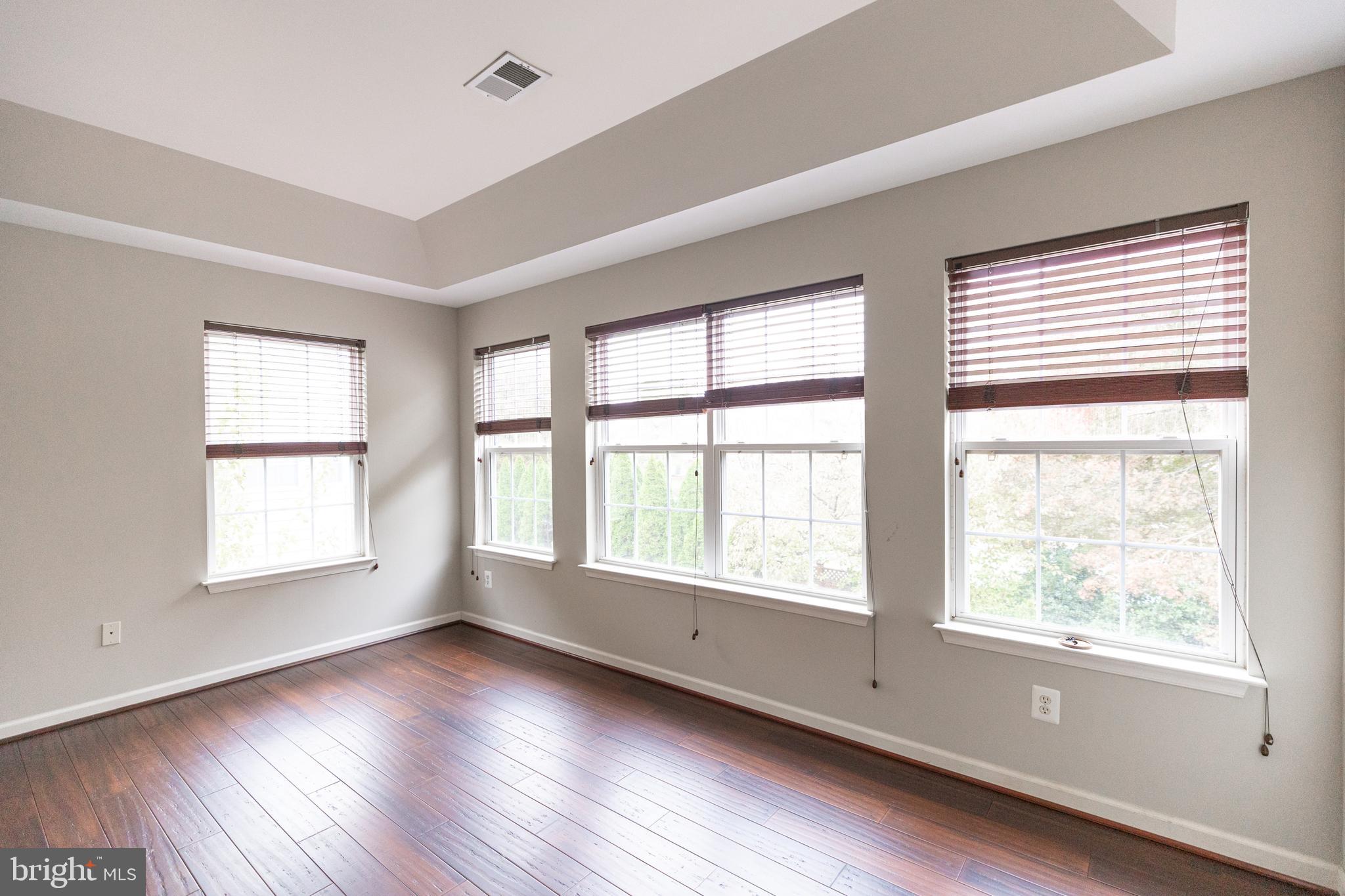 SUMNER LAKE - Residential Lease