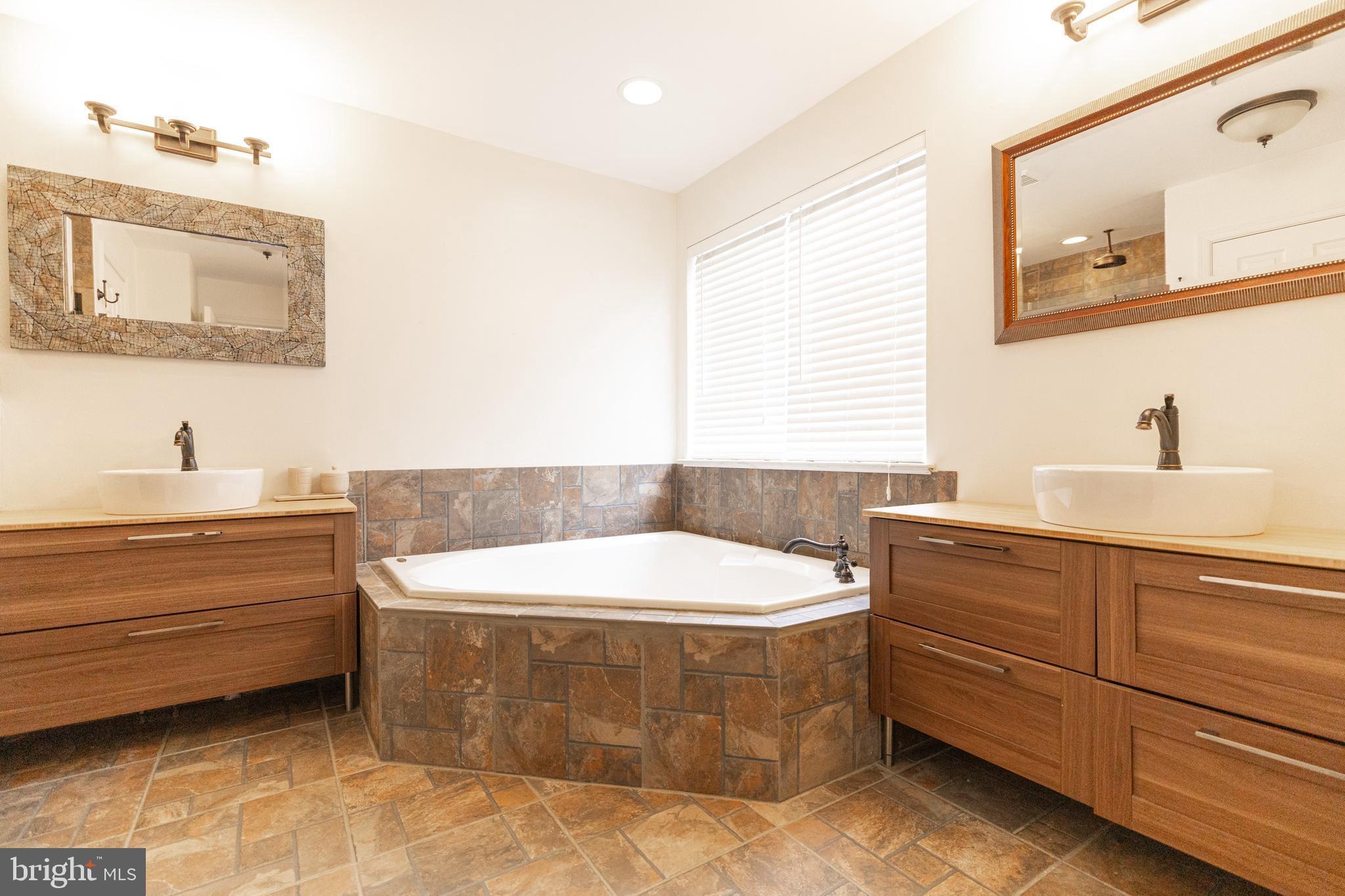 SUMNER LAKE - Residential Lease