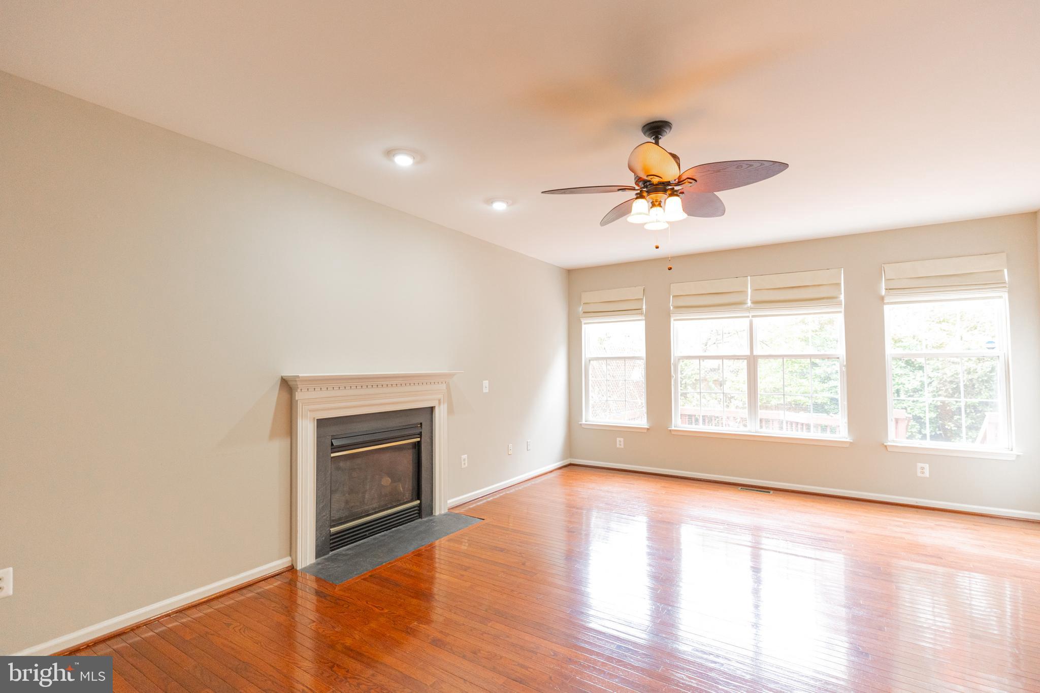 SUMNER LAKE - Residential Lease