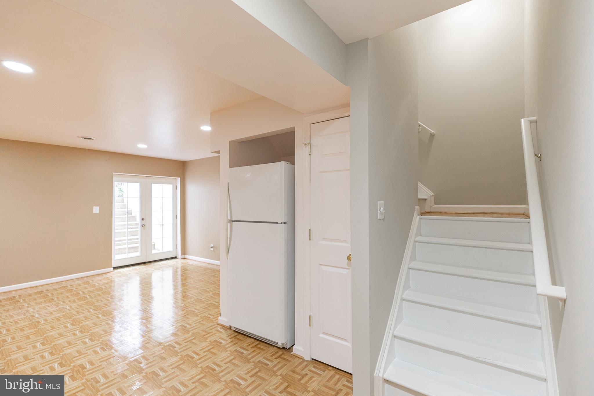 SUMNER LAKE - Residential Lease