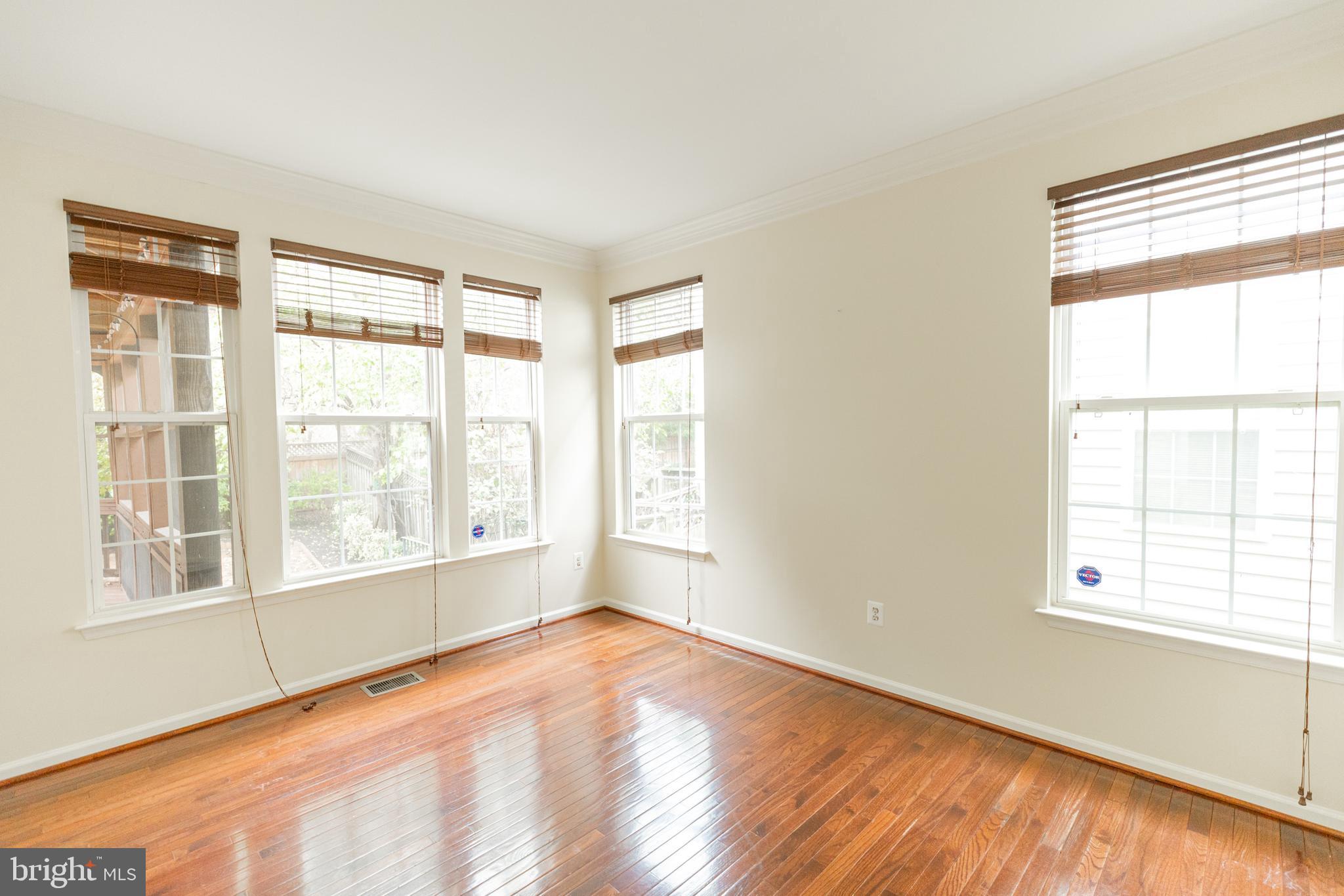 SUMNER LAKE - Residential Lease