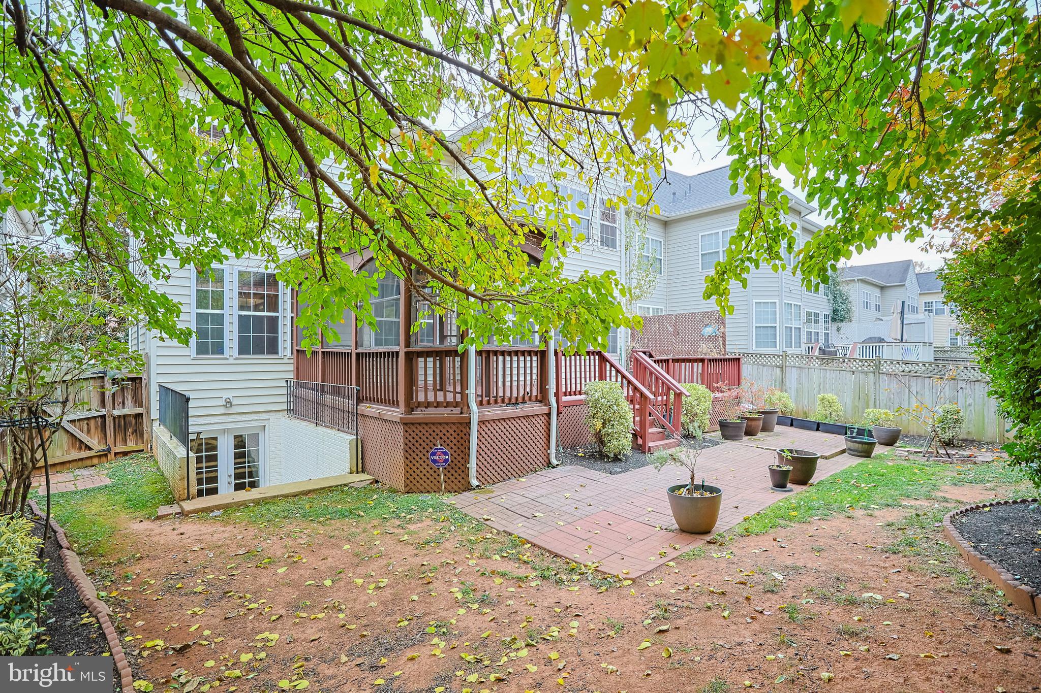 SUMNER LAKE - Residential Lease