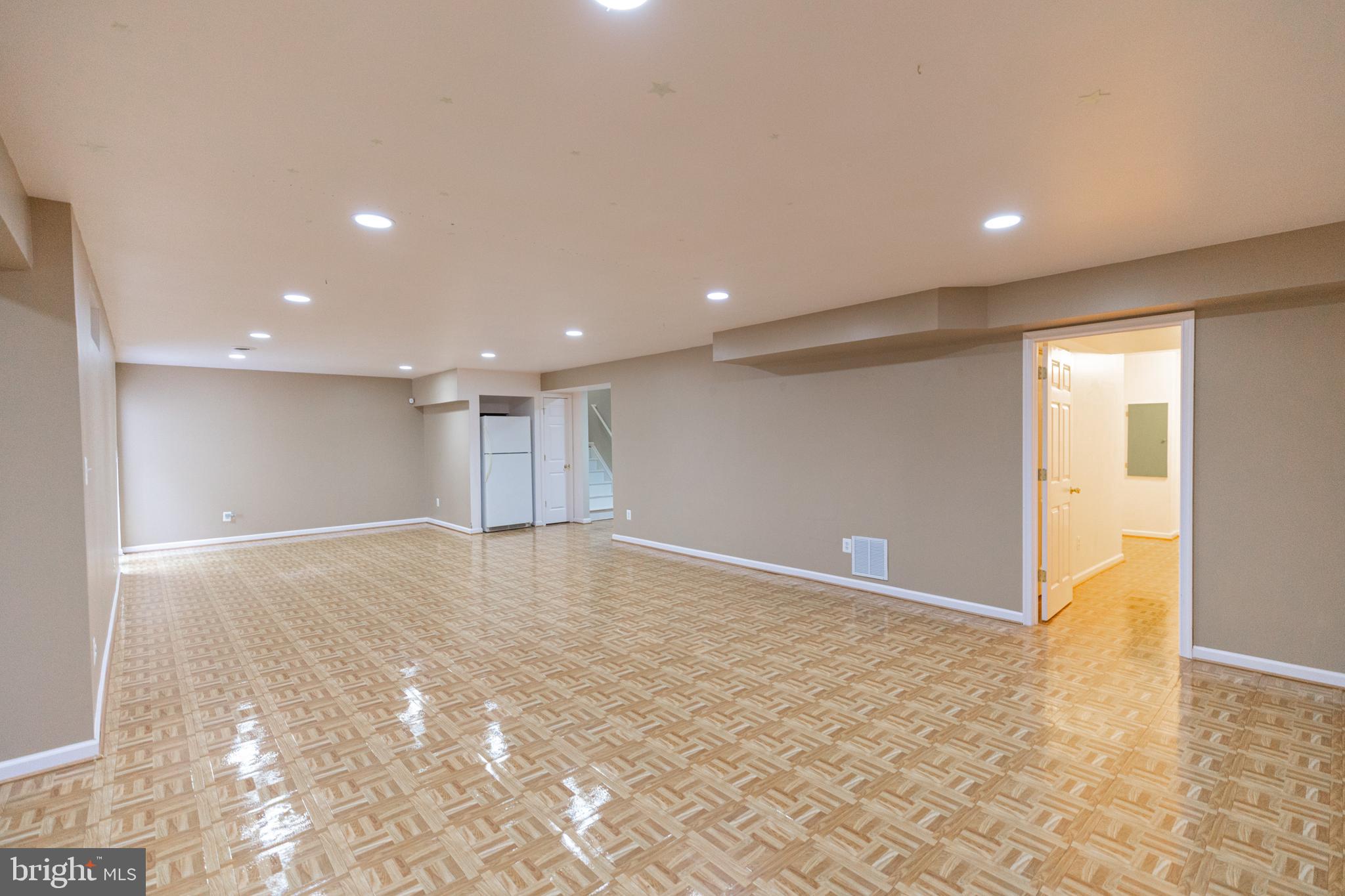 SUMNER LAKE - Residential Lease