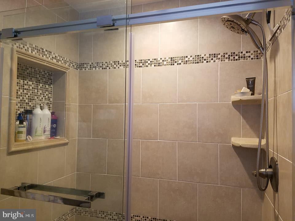 MONTCLAIR - Residential Lease