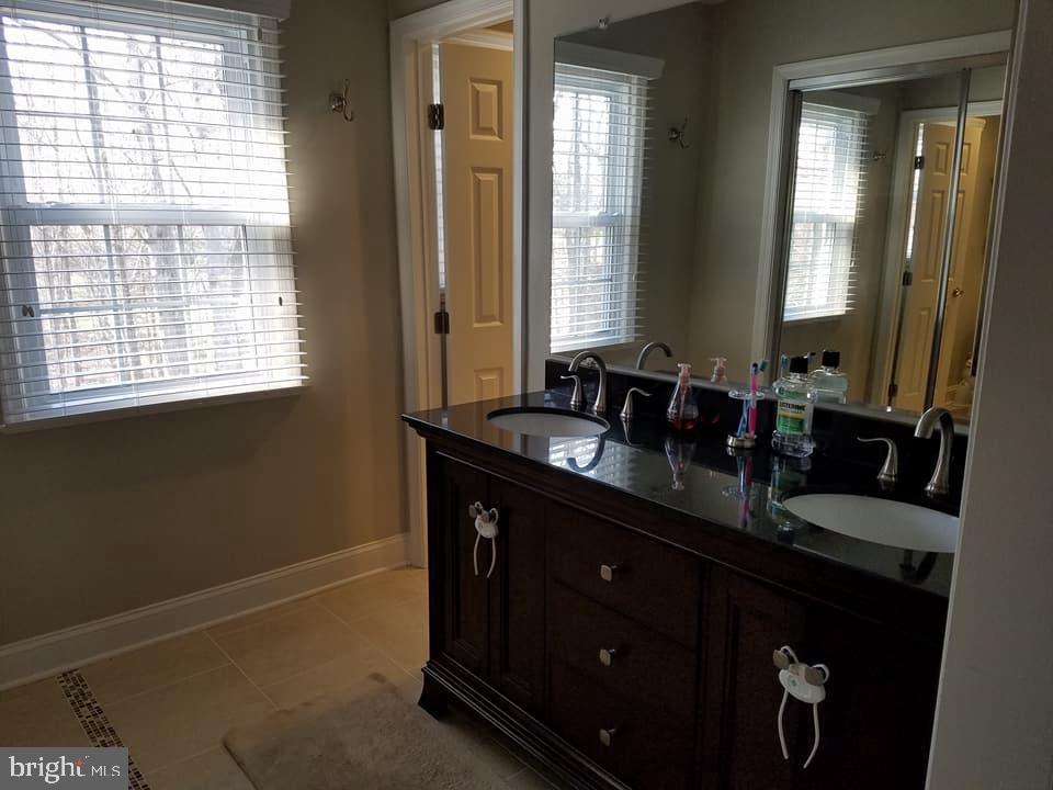 MONTCLAIR - Residential Lease