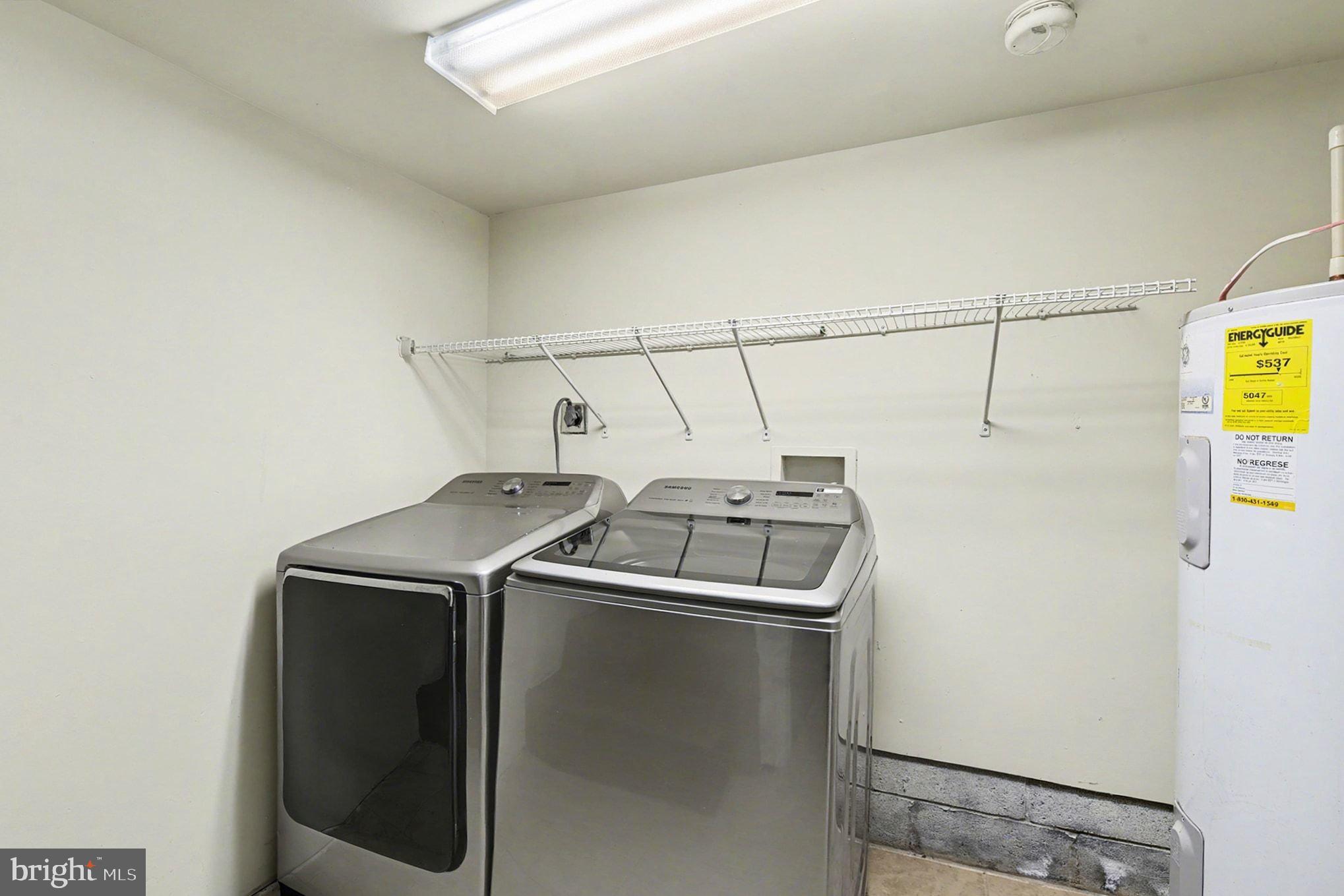 JOHNSTON SQUARE - Residential