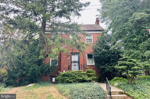 Photo of 5008 44th Street NW, WASHINGTON, DC 20016 (MLS # DCDC2222088) Photo of 5008 44th Street NW, WASHINGTON, DC 20016 (MLS # DCDC2222088)