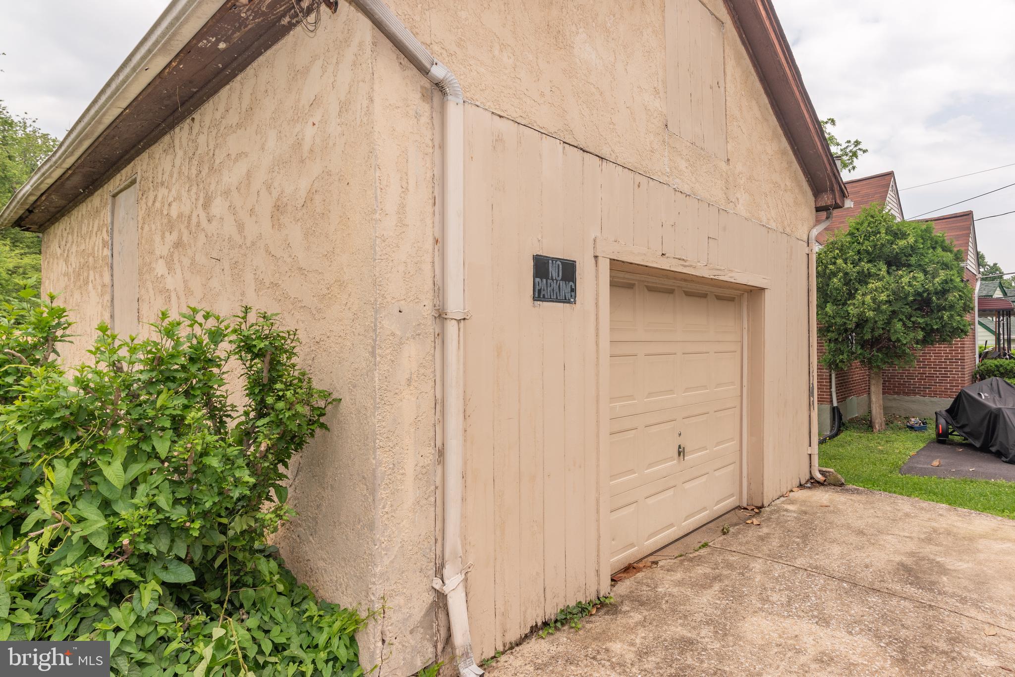 6300 LIBERTY HEIGHTS