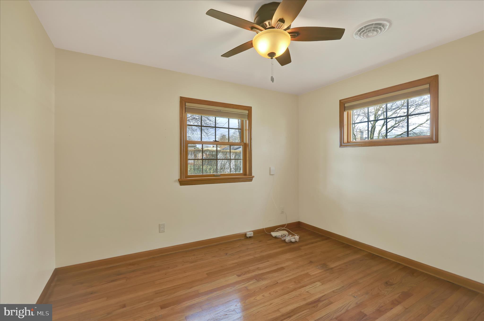 EAST PETERSBURG - Residential