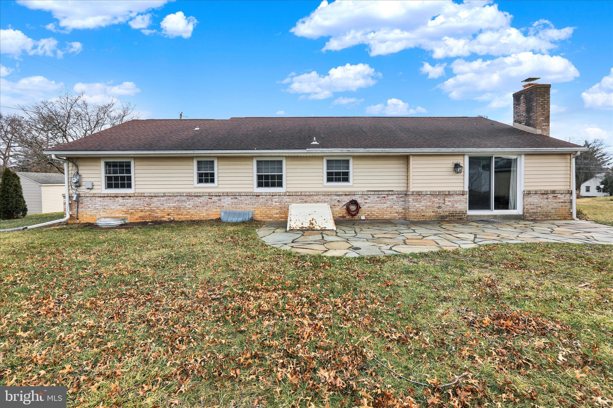 EAST PETERSBURG - Residential