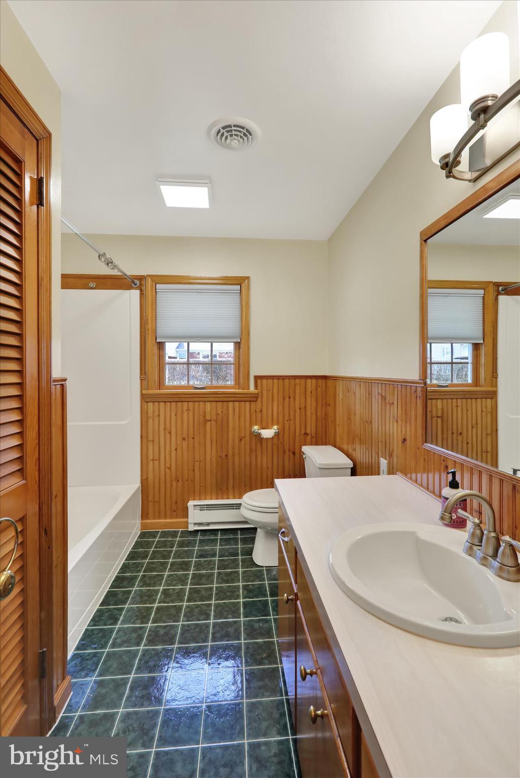 EAST PETERSBURG - Residential