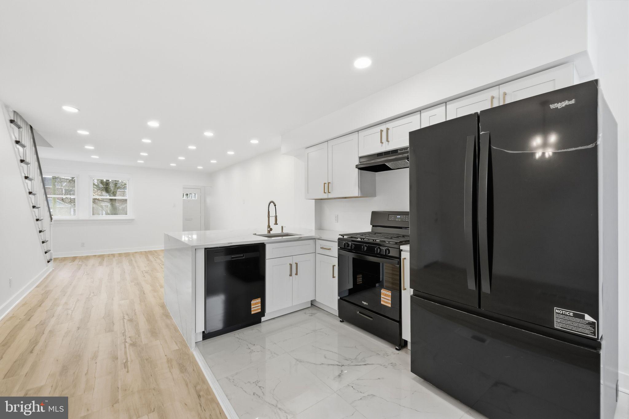 CEDARBROOK - Residential