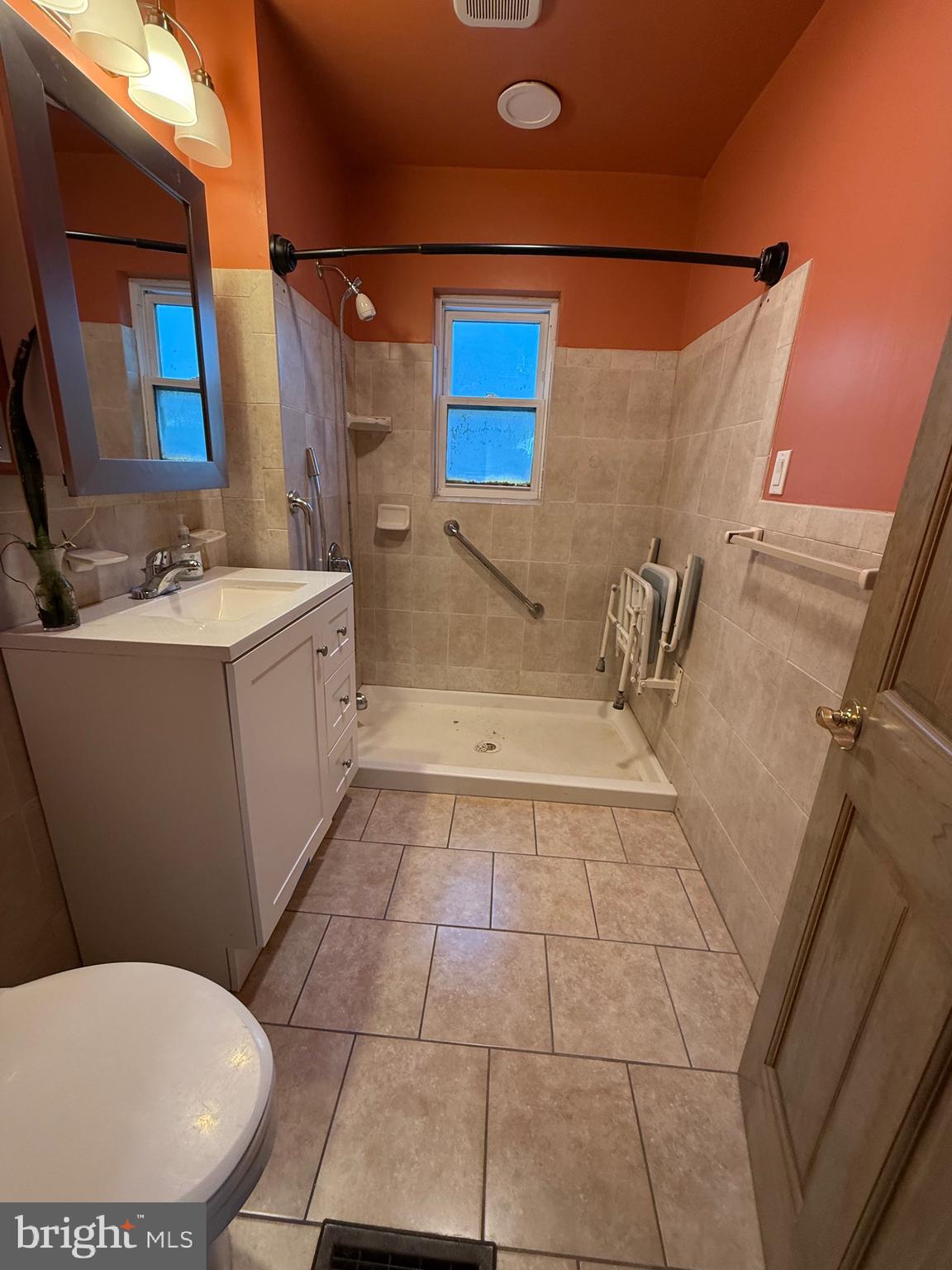 1236 N REDFIELD STREET