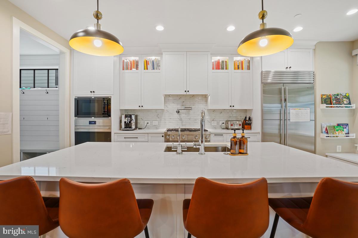 ROSEDALE PARK - Residential