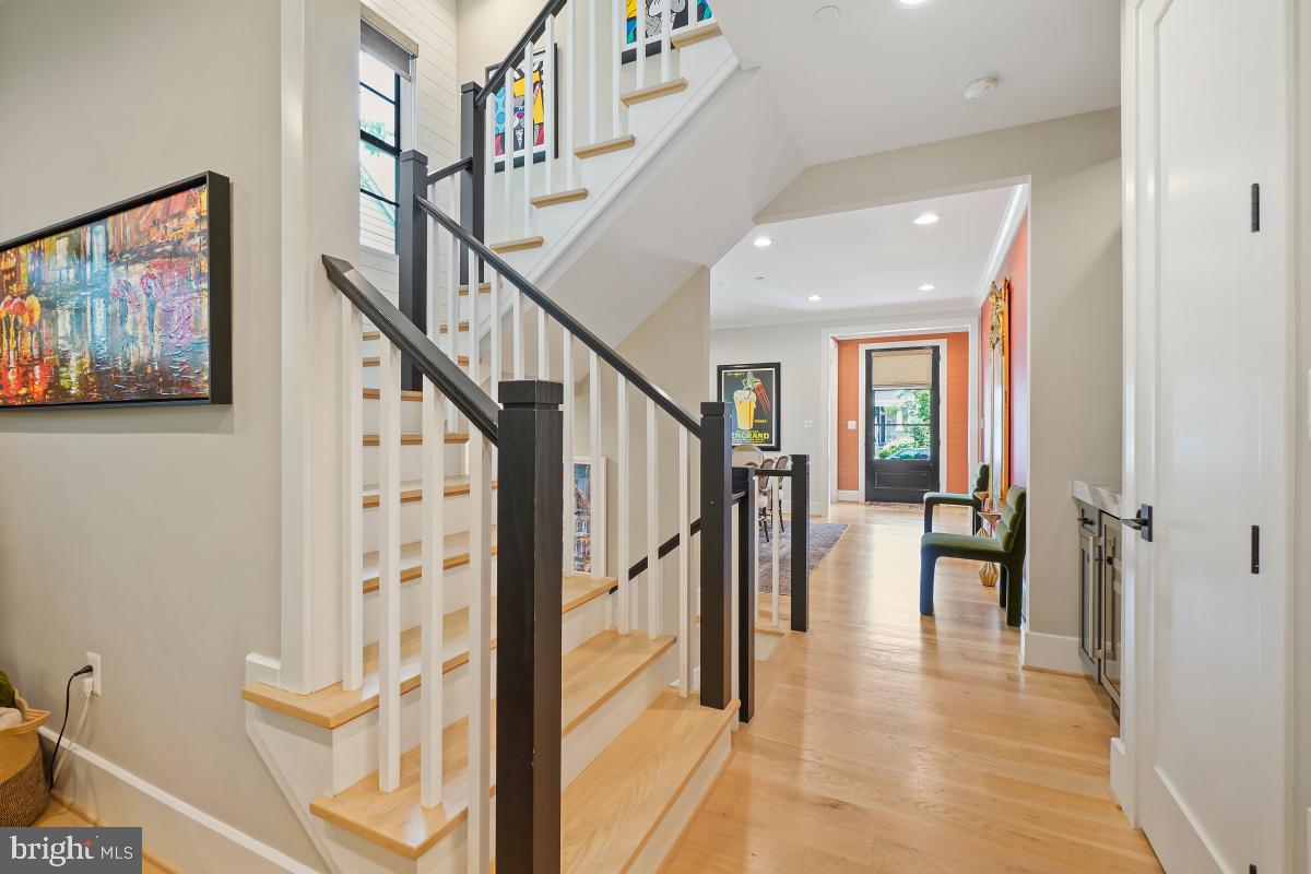 ROSEDALE PARK - Residential