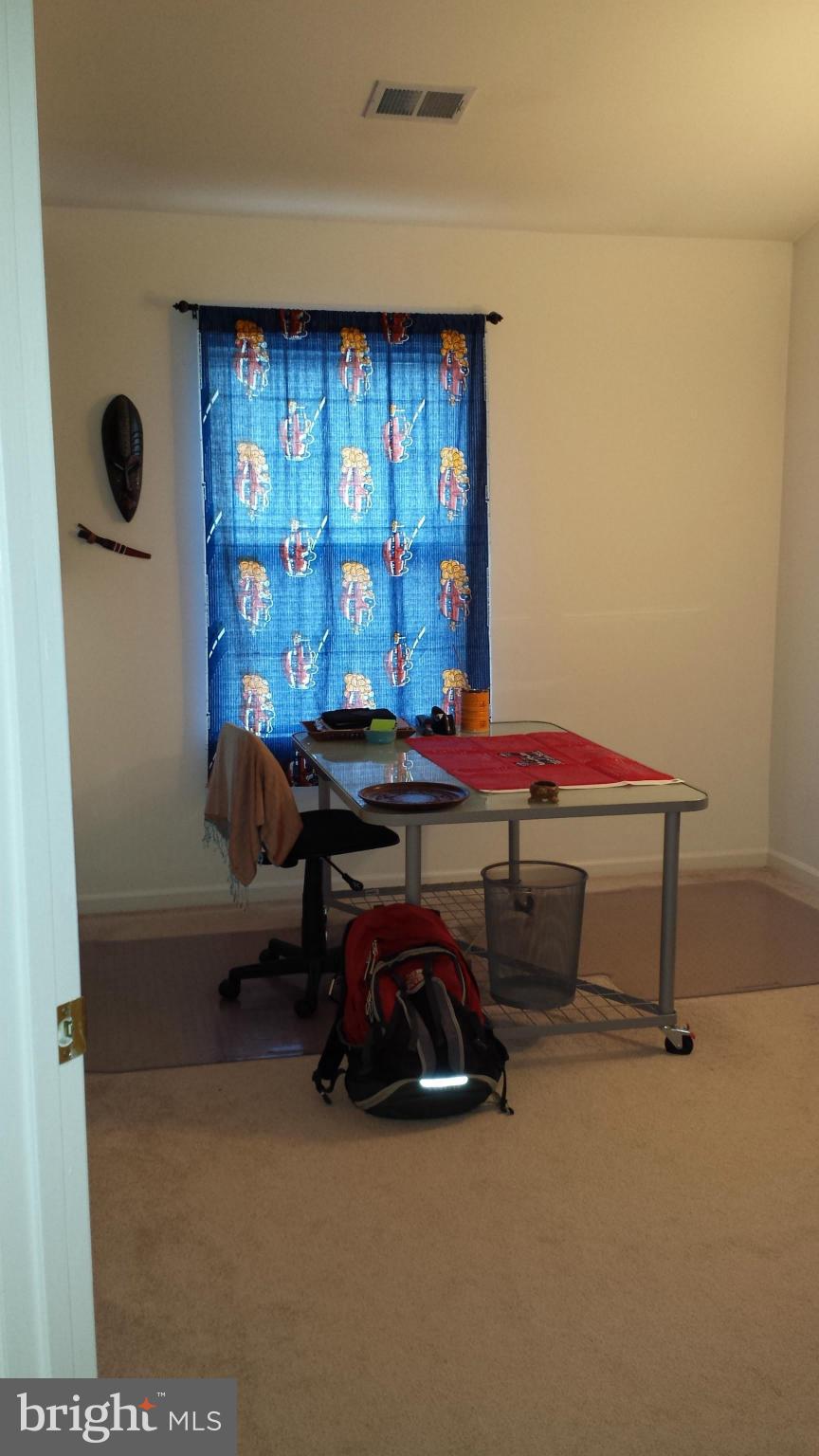 CENTRE VILLAGE - Residential Lease