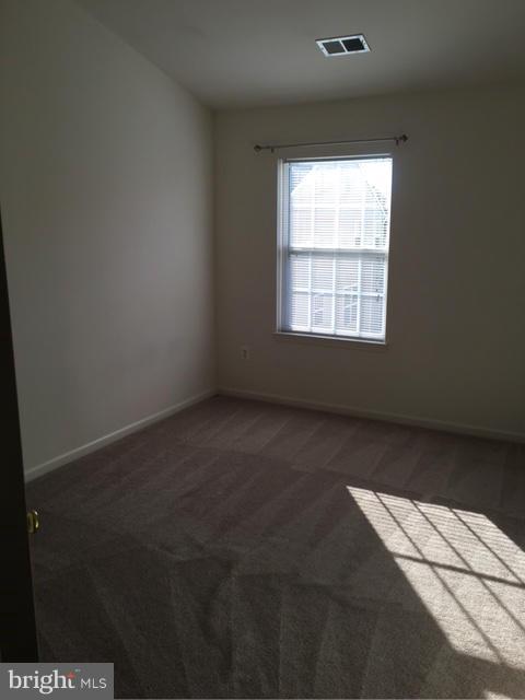 CENTRE VILLAGE - Residential Lease