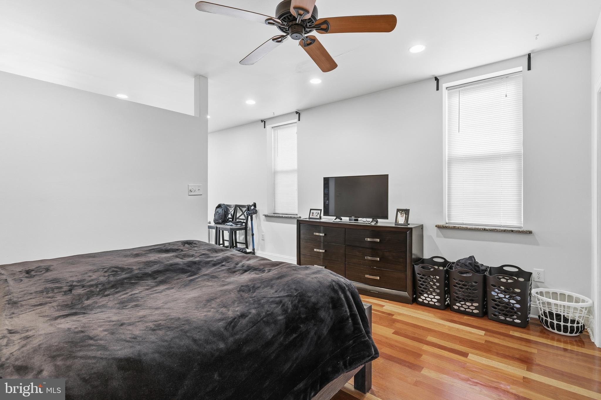 PASSYUNK SQUARE - Residential