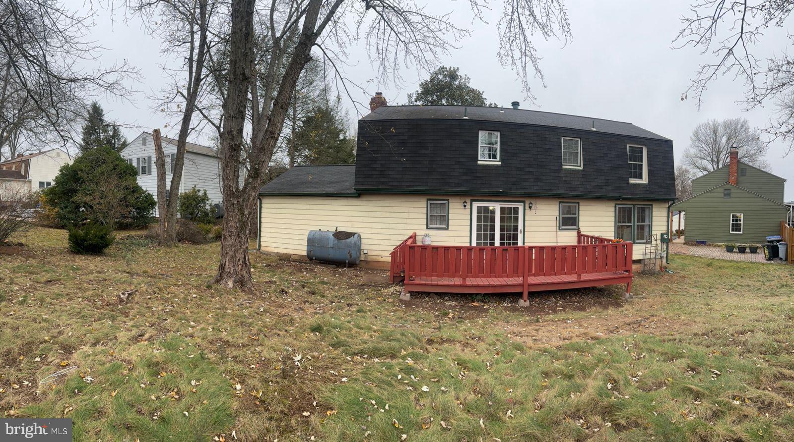 LEESBURG COUNTRY CLUB - Residential