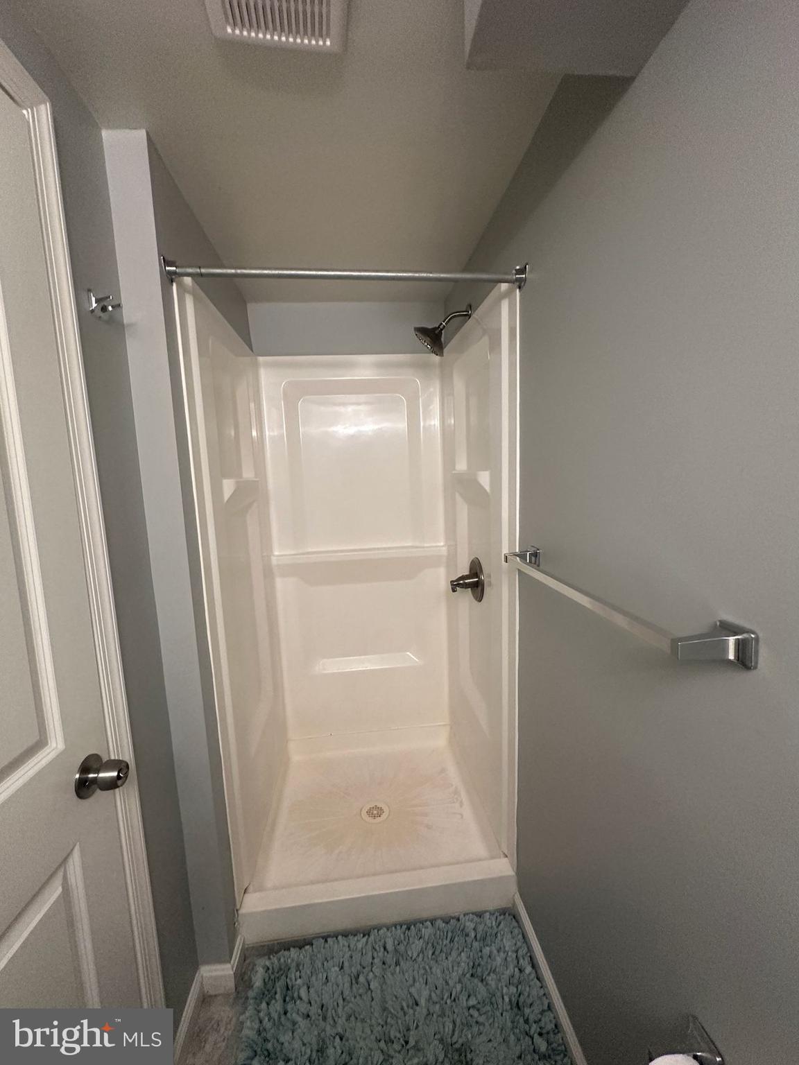 LEESBURG COUNTRY CLUB - Residential