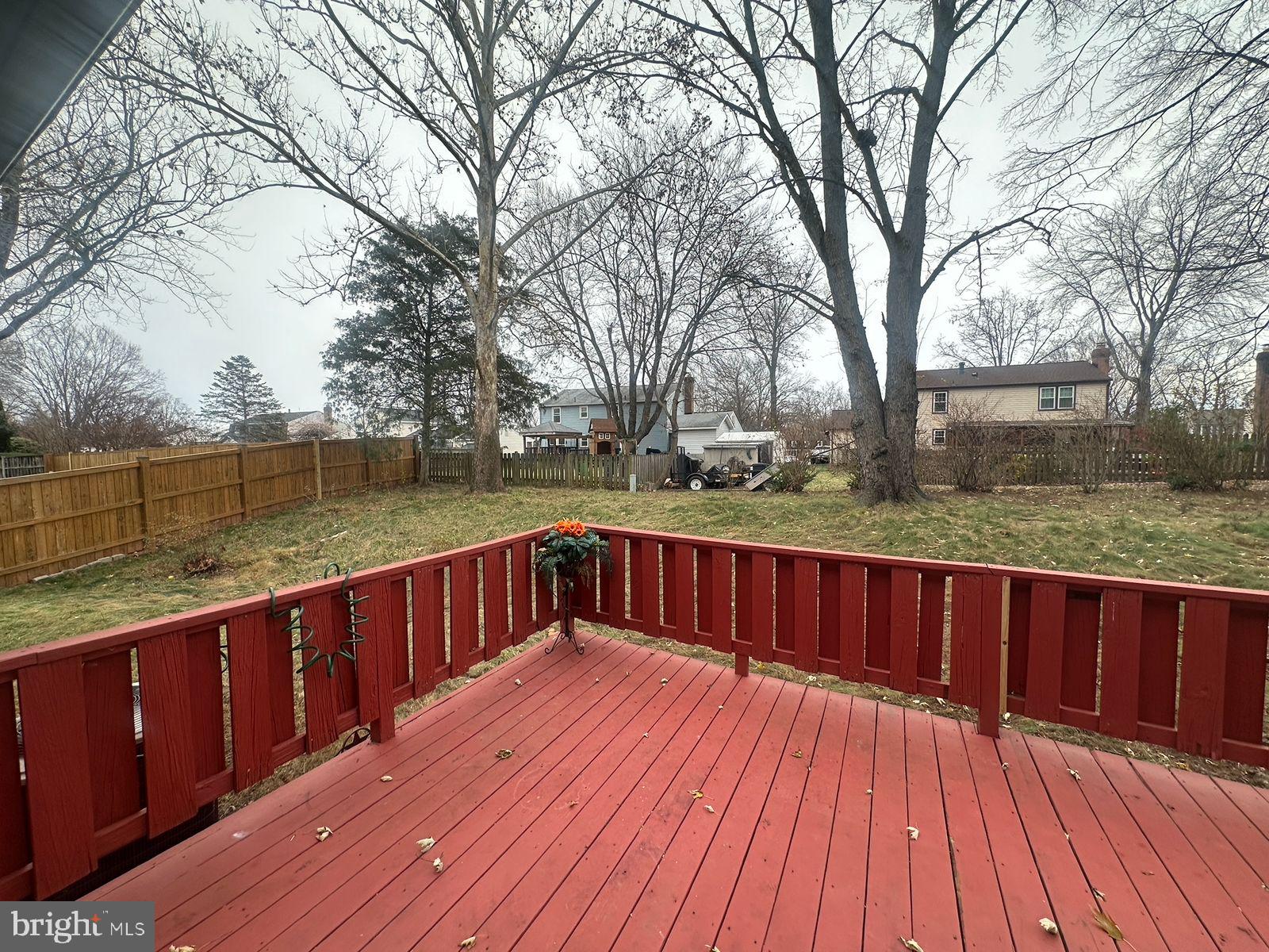 LEESBURG COUNTRY CLUB - Residential