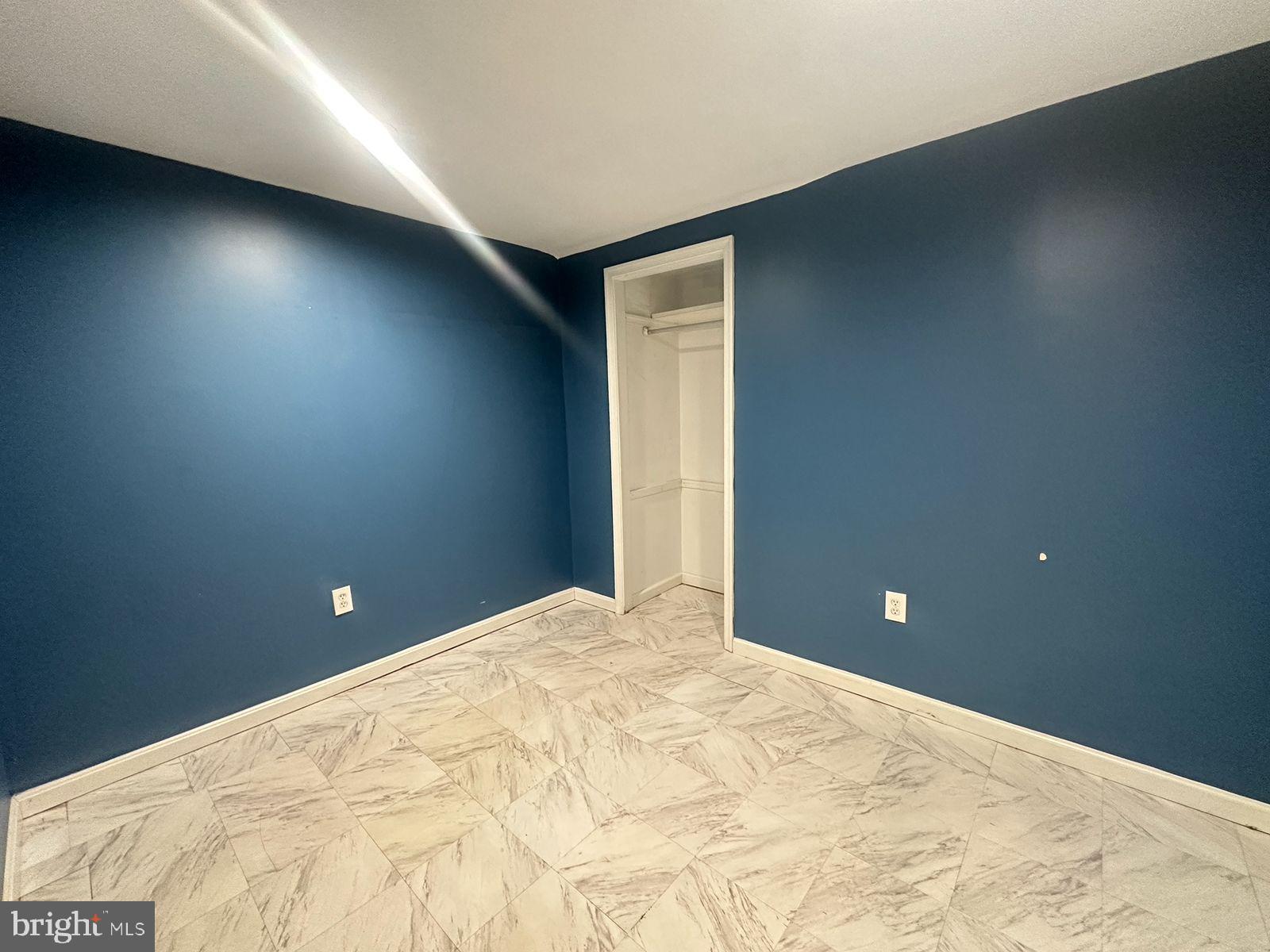 LEESBURG COUNTRY CLUB - Residential