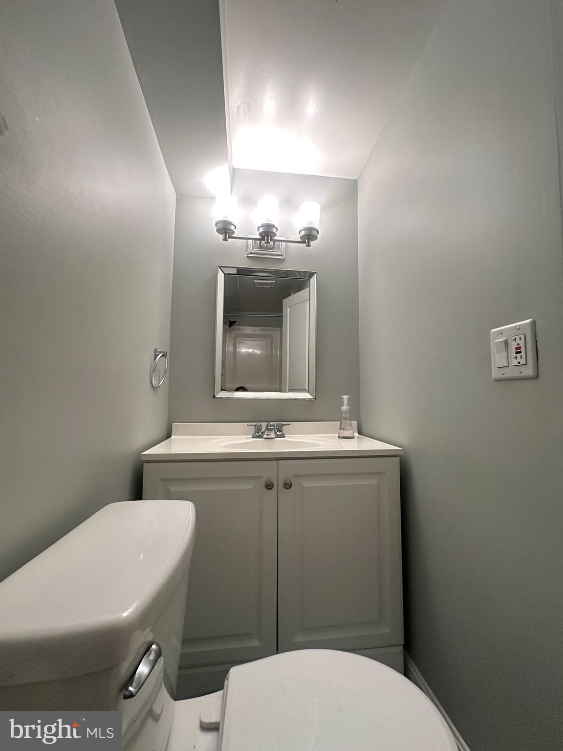 LEESBURG COUNTRY CLUB - Residential