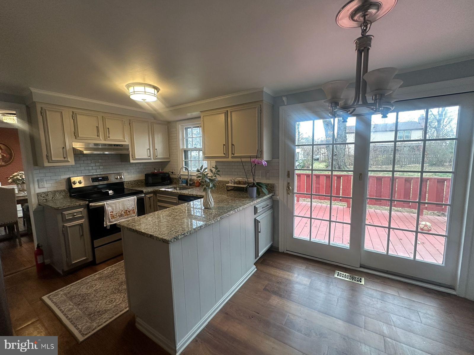 LEESBURG COUNTRY CLUB - Residential