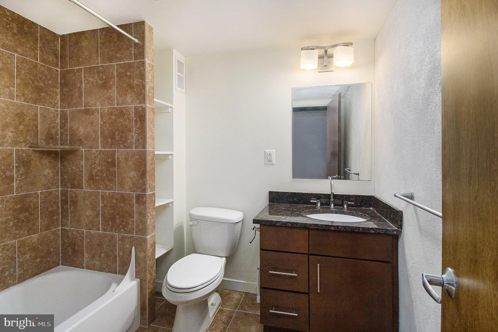 AVENUE OF THE ARTS - Residential